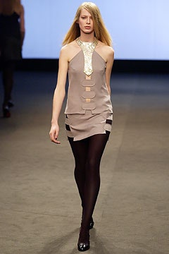Roland Mouret F/W 03 Look 32