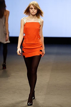 Roland Mouret F/W 03 Look 35