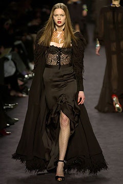 Saint Laurent F/W 03 Look 43