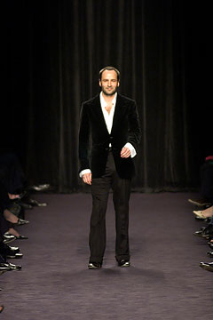 Saint Laurent F/W 03 Look 45