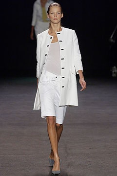 Roland Mouret S/S 04 Look 1
