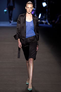 Roland Mouret S/S 04 Look 12