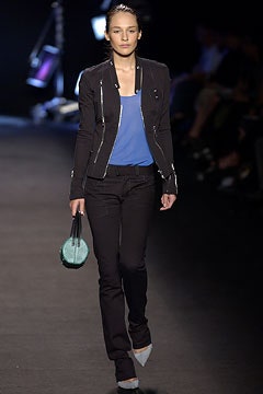 Roland Mouret S/S 04 Look 13