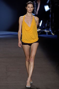 Roland Mouret S/S 04 Look 21