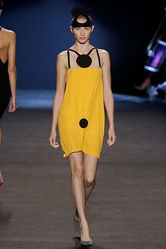 Roland Mouret S/S 04 Look 23