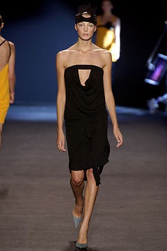 Roland Mouret S/S 04 Look 24