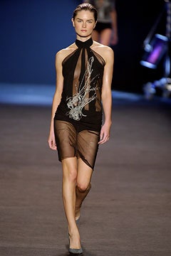 Roland Mouret S/S 04 Look 28