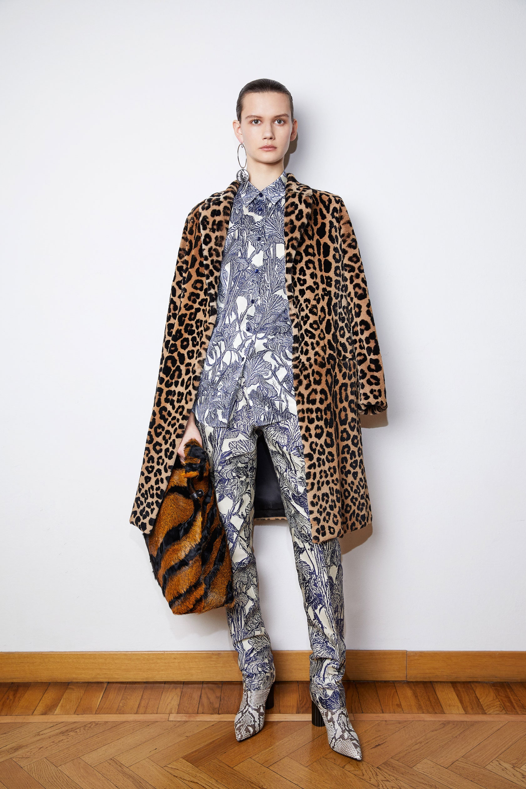 Roberto Cavalli F/W 18 Look 11