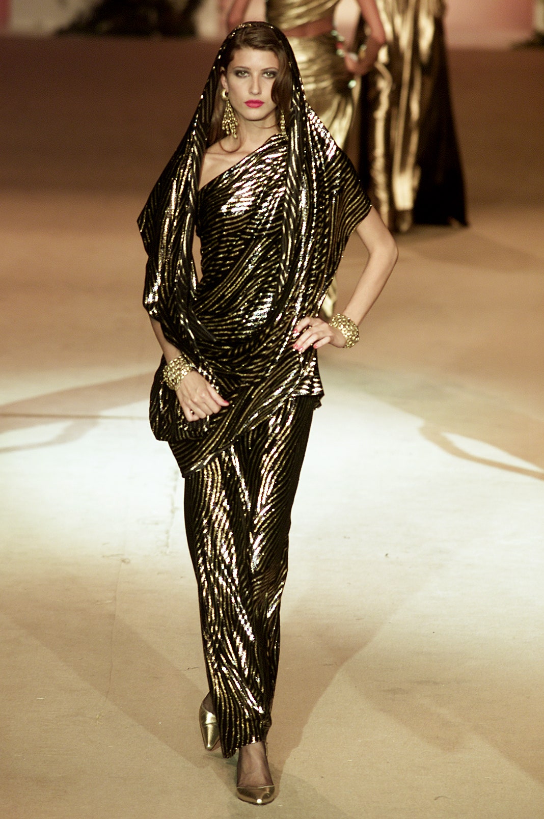 Saint Laurent S/S 02 Couture Look 113