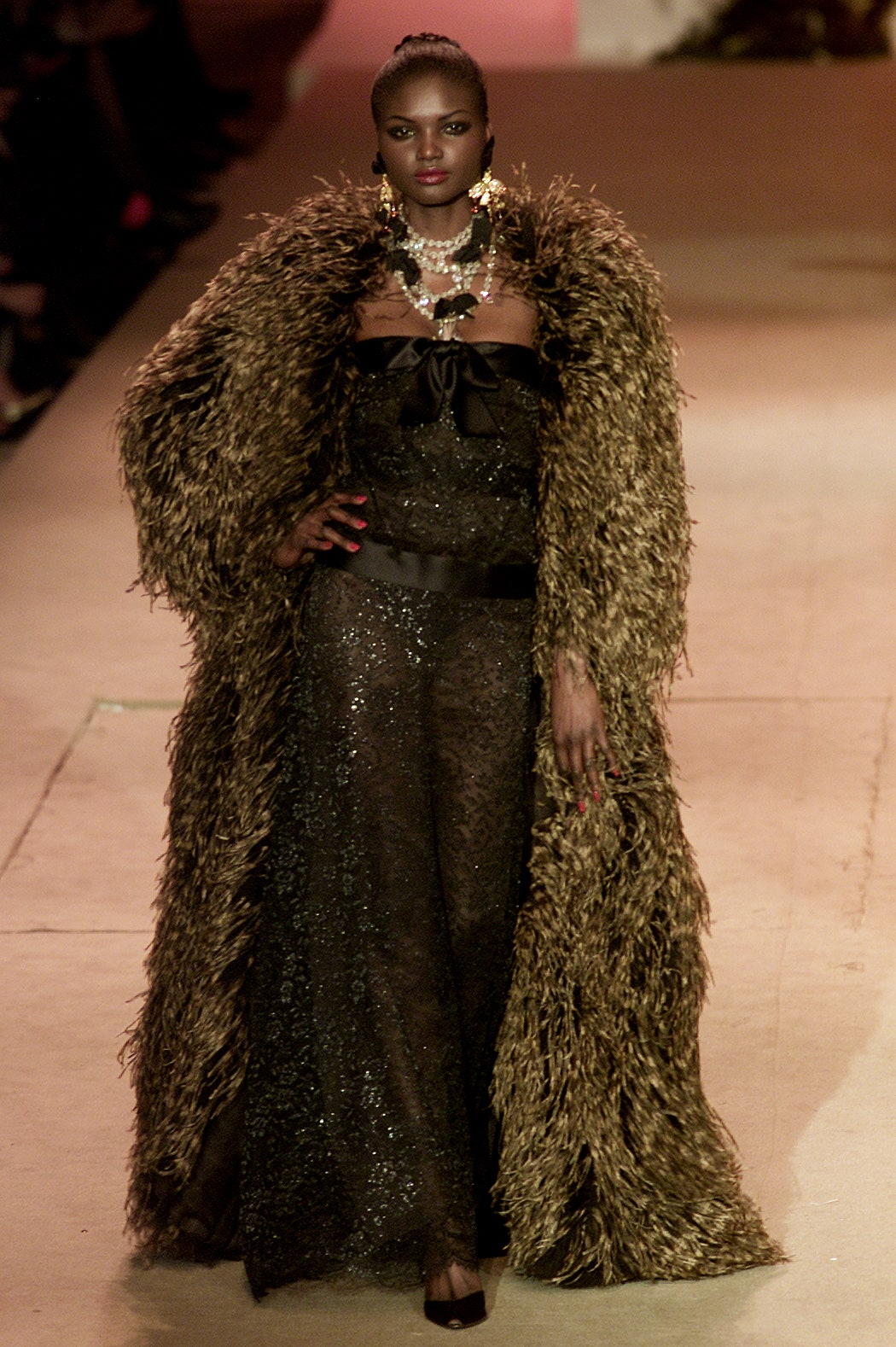Saint Laurent S/S 02 Couture Look 140