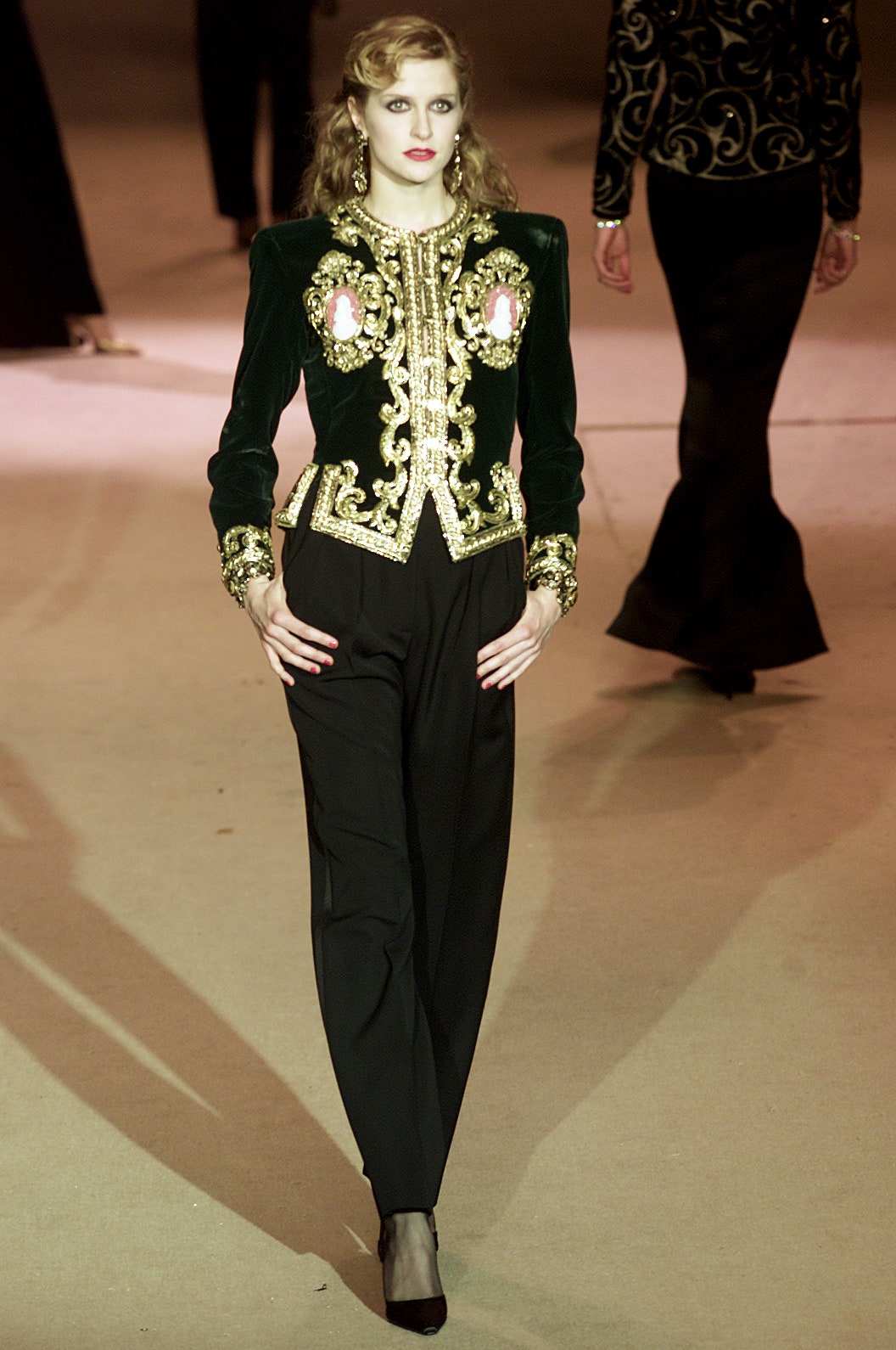 Saint Laurent S/S 02 Couture Look 148