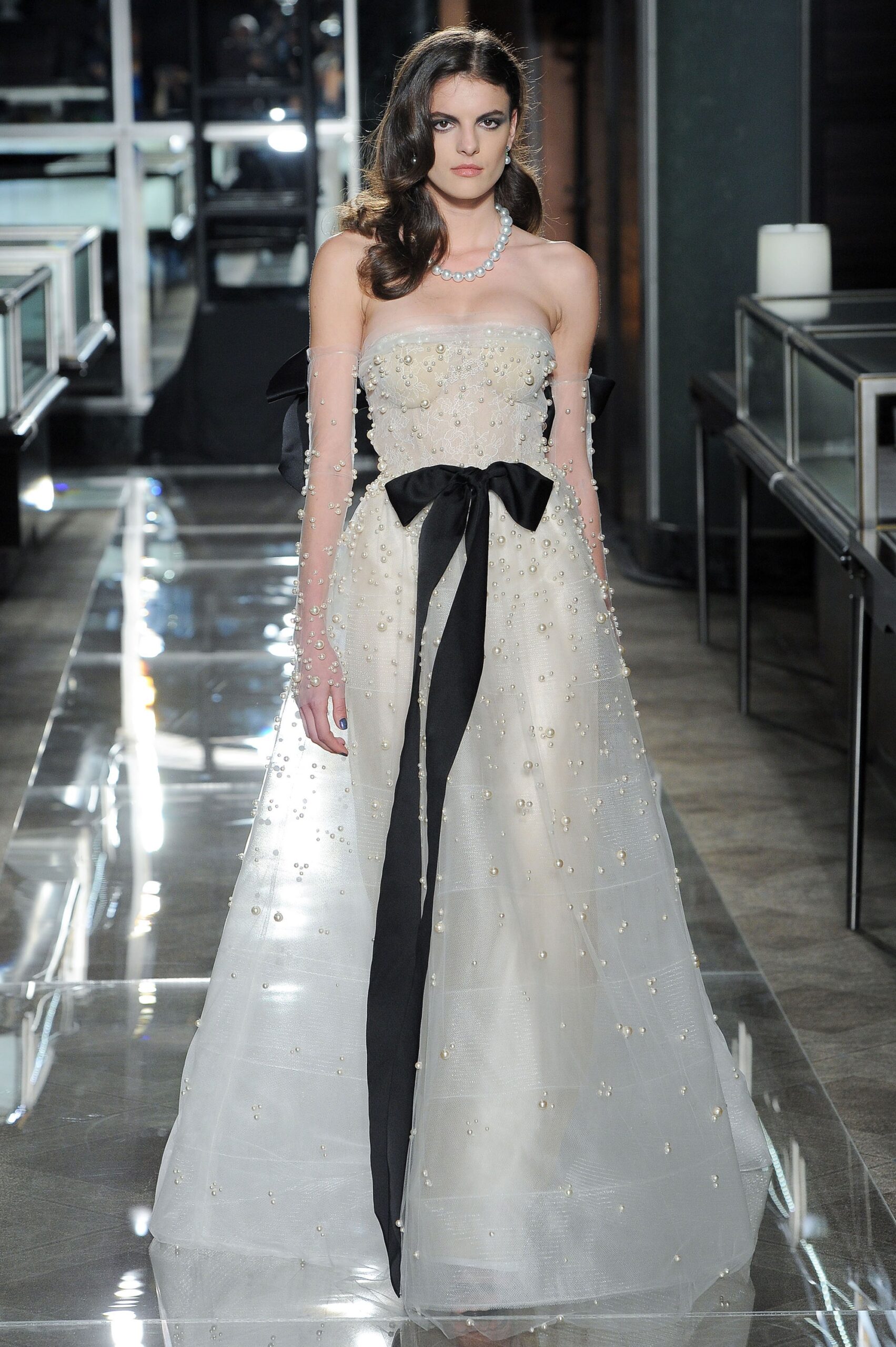 Reem Acra S/S 18 Bridal Look 15