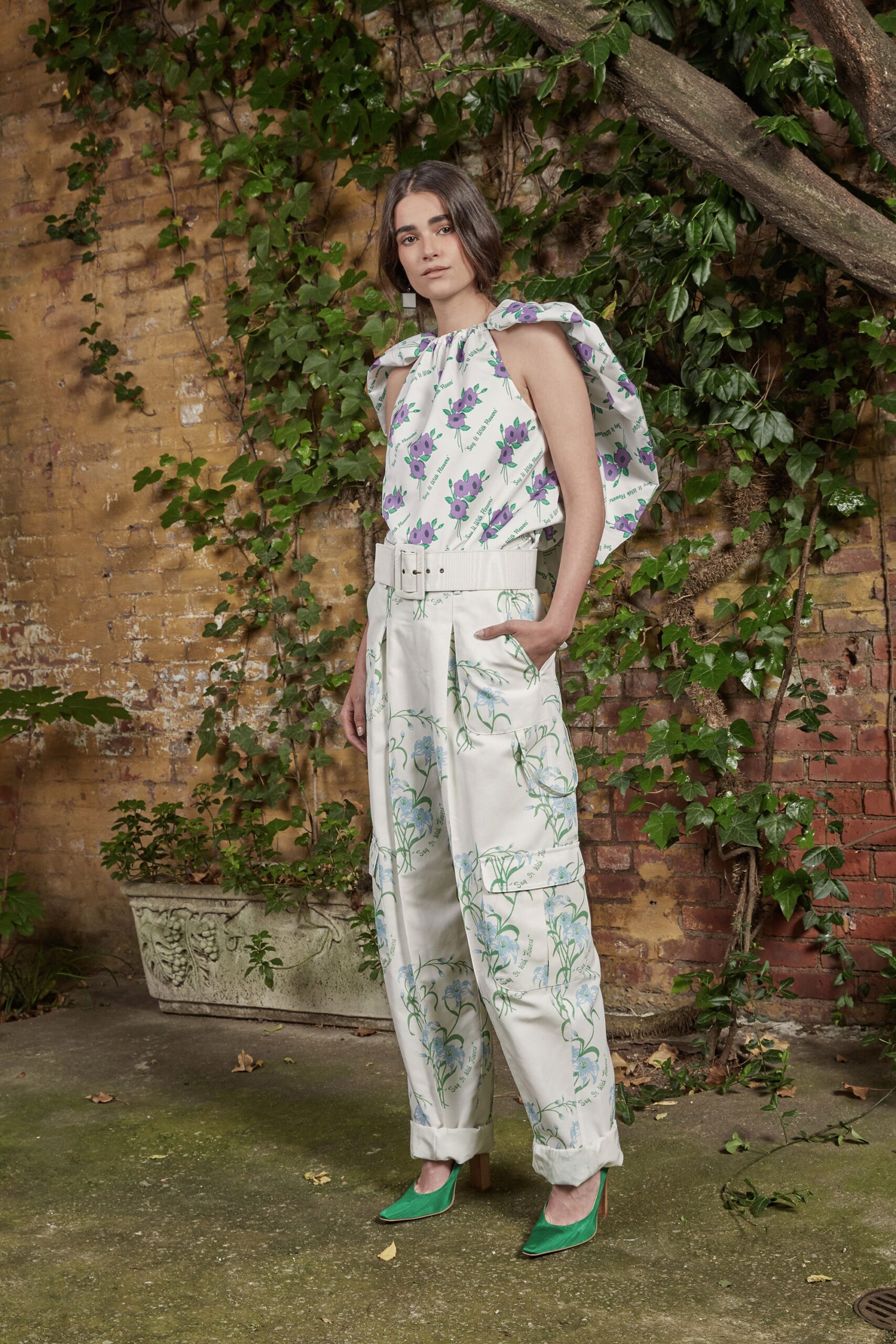 Rosie Assoulin Resort 18 Look 16