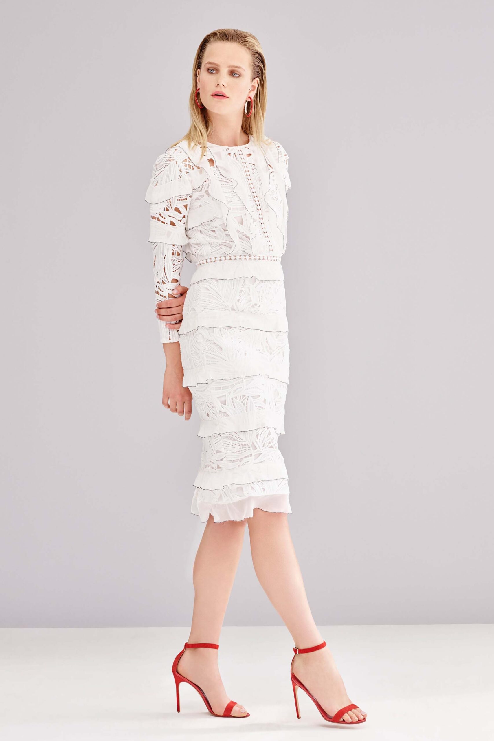 Sachin & Babi Resort 17 Look 16