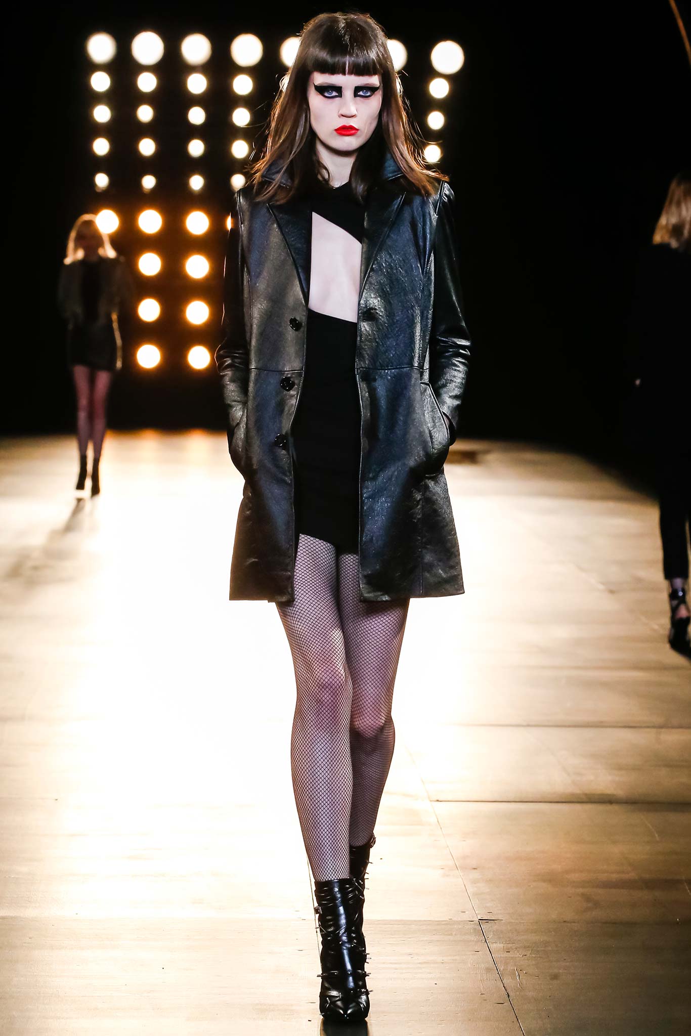 Saint Laurent F/W 15 Look 16