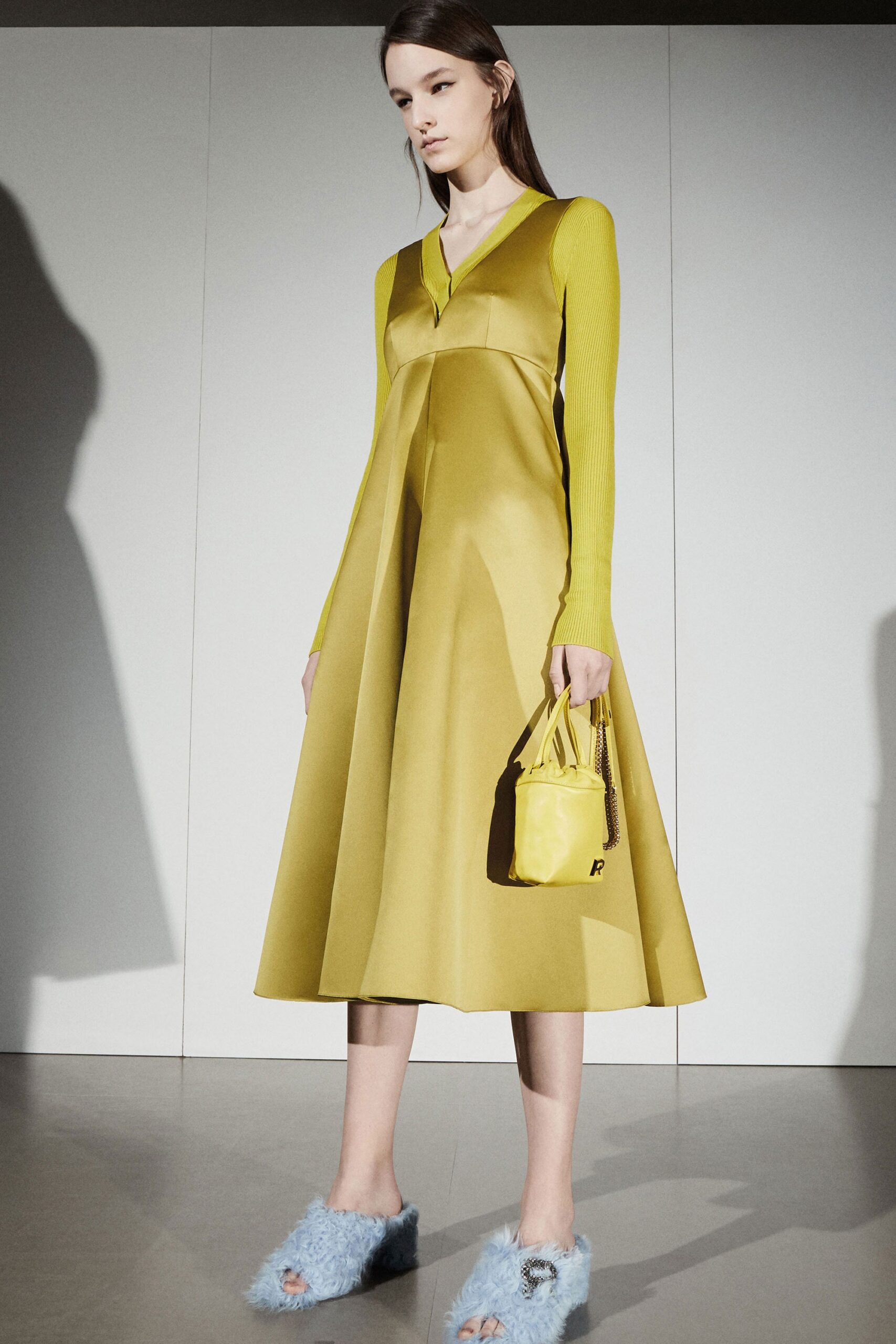 Rochas F/W 18 Look 17