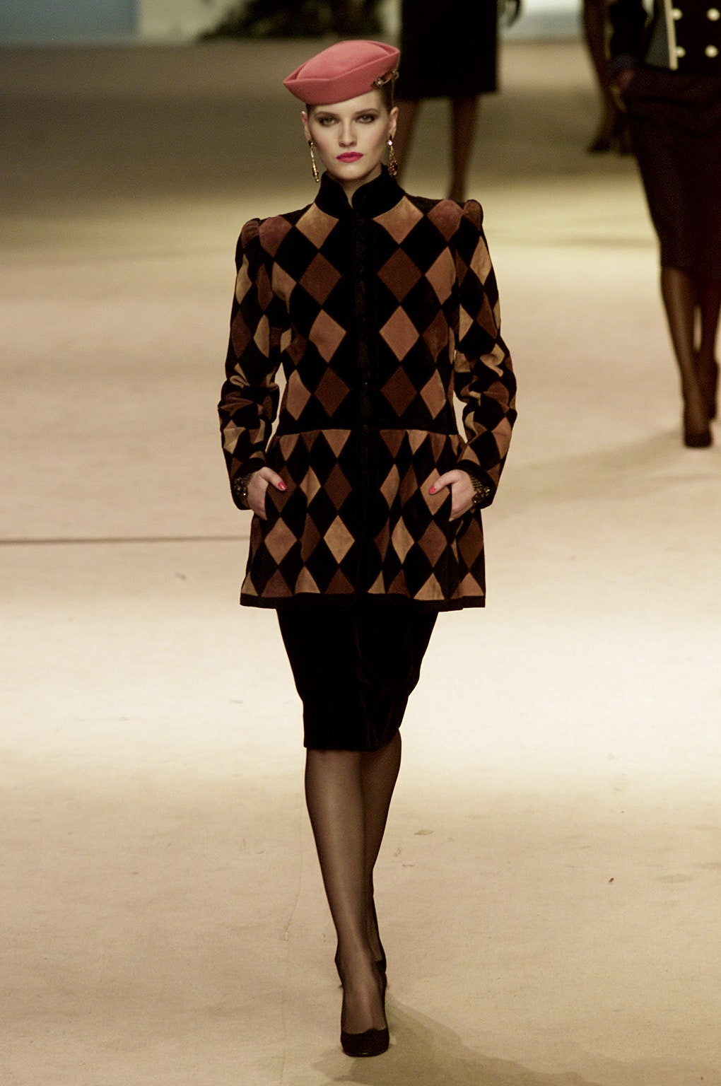 Saint Laurent S/S 02 Couture Look 176