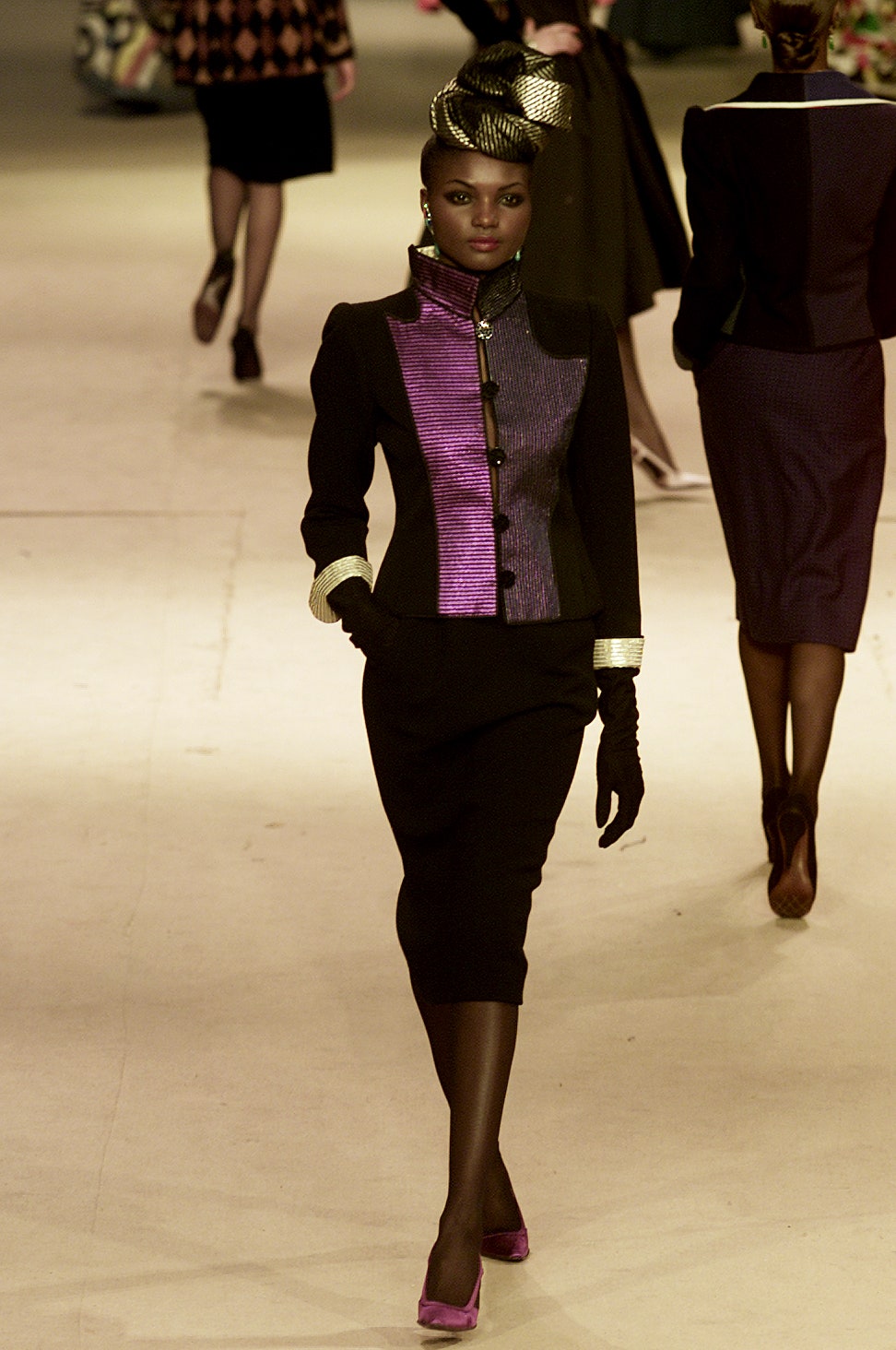 Saint Laurent S/S 02 Couture Look 179