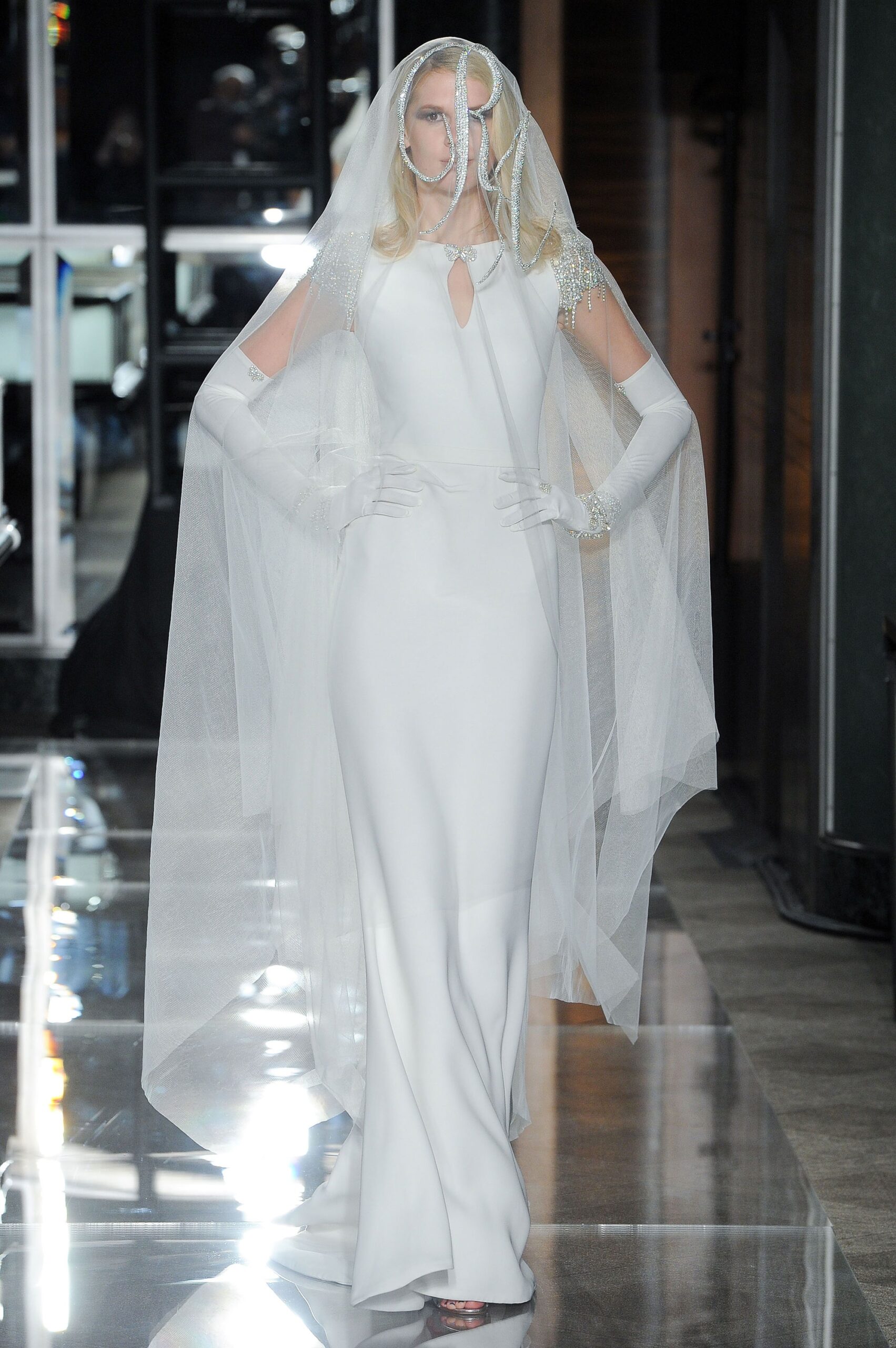 Reem Acra S/S 18 Bridal Look 22