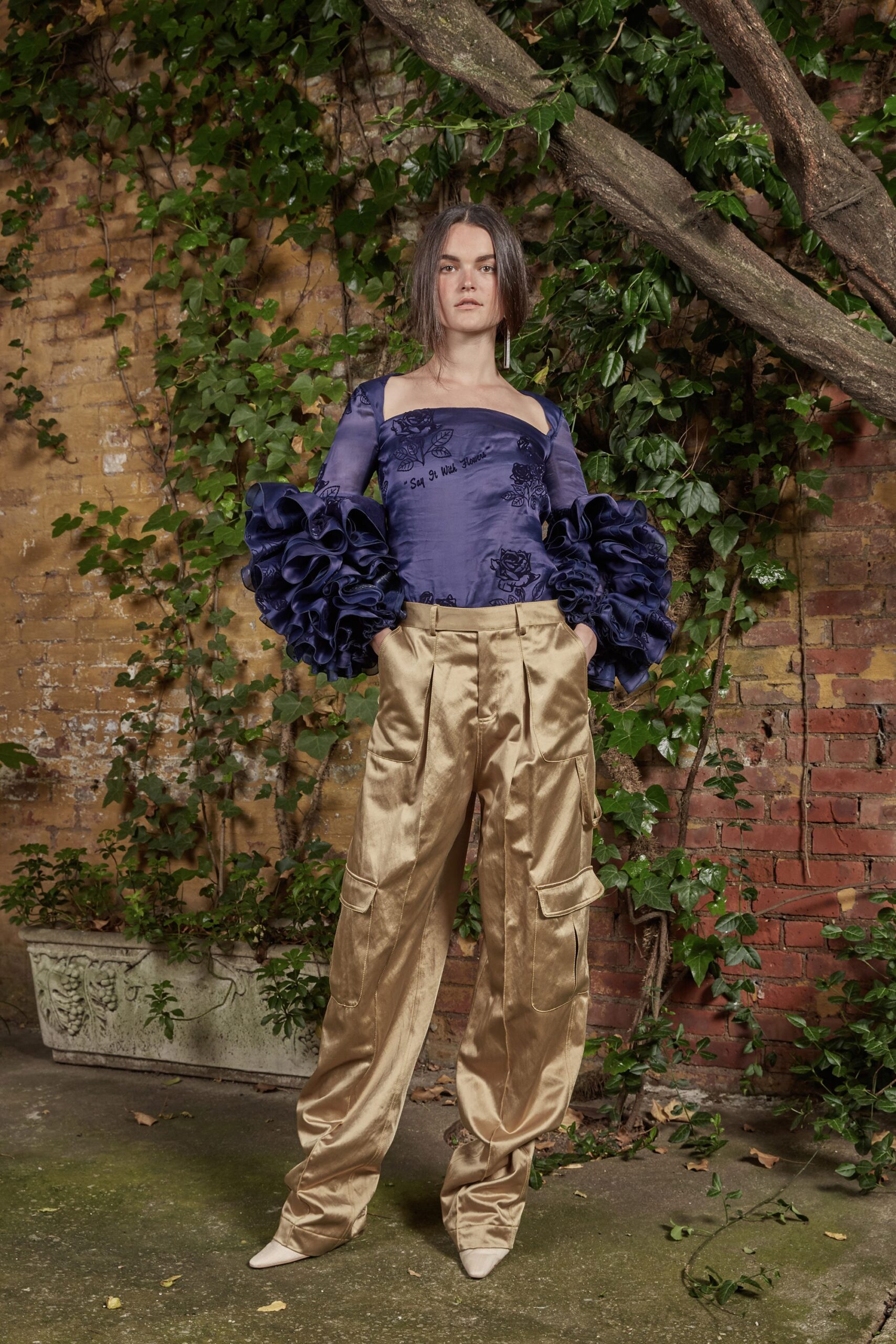 Rosie Assoulin Resort 18 Look 23