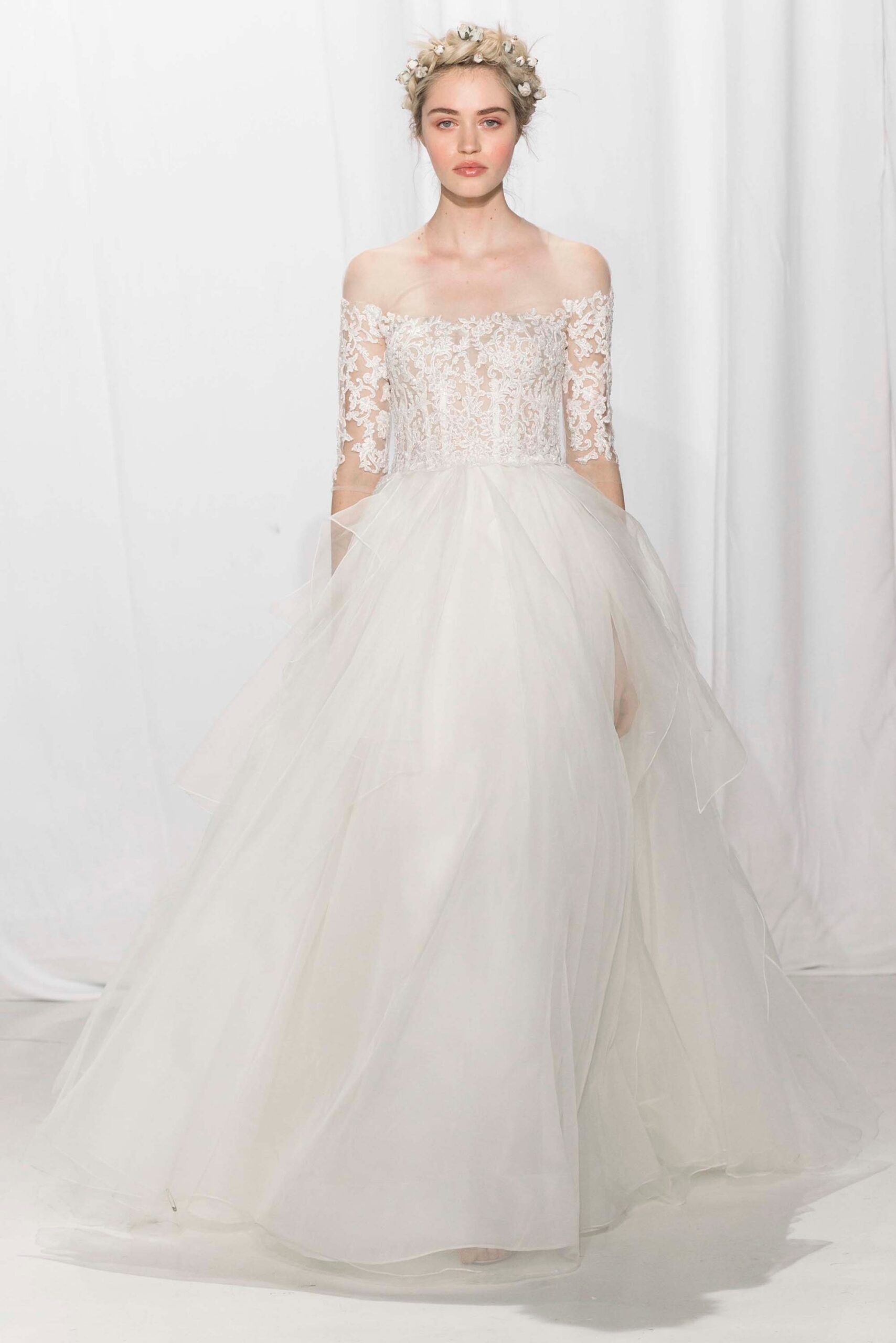 Reem Acra F/W 17 Bridal Look 23