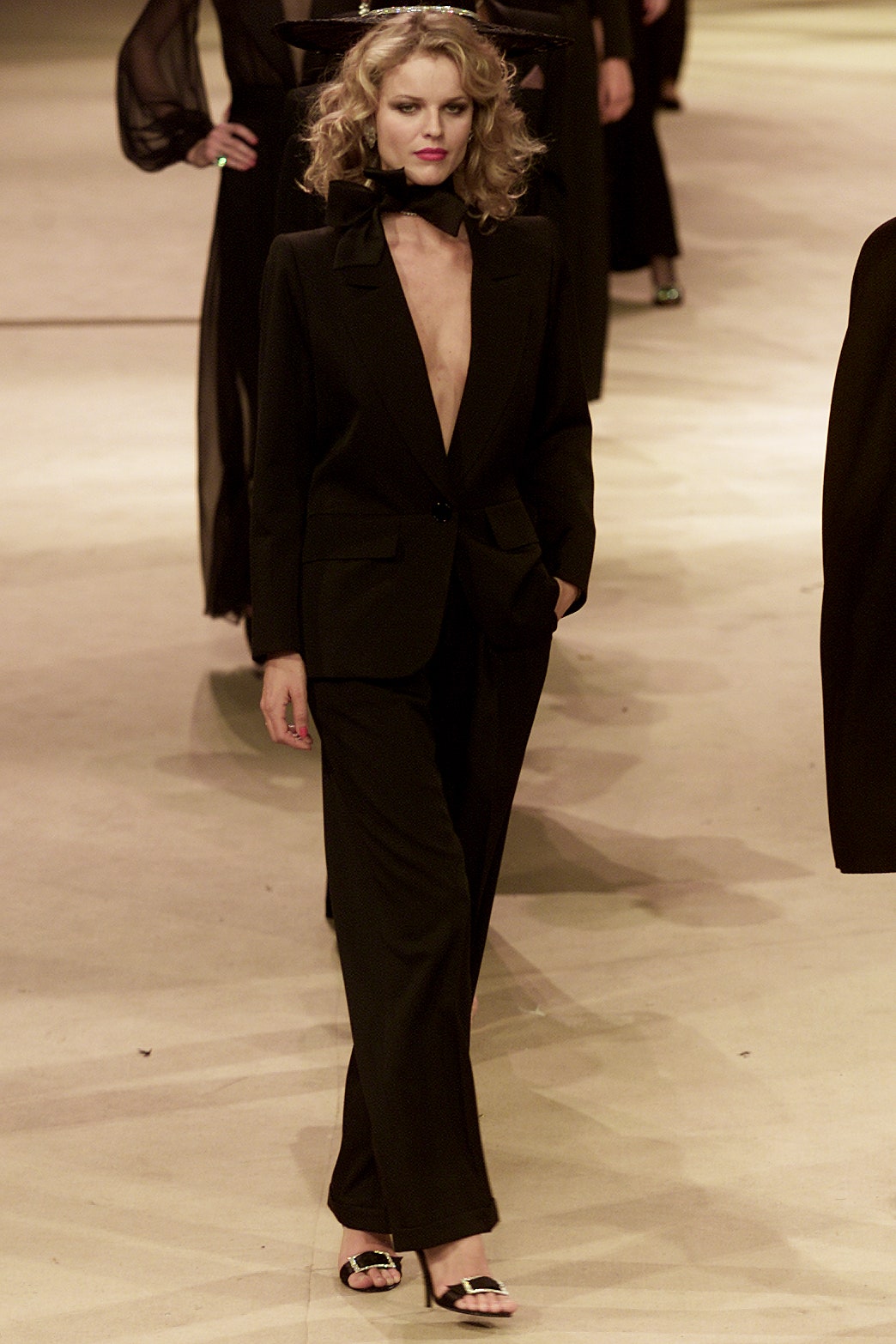Saint Laurent S/S 02 Couture Look 256