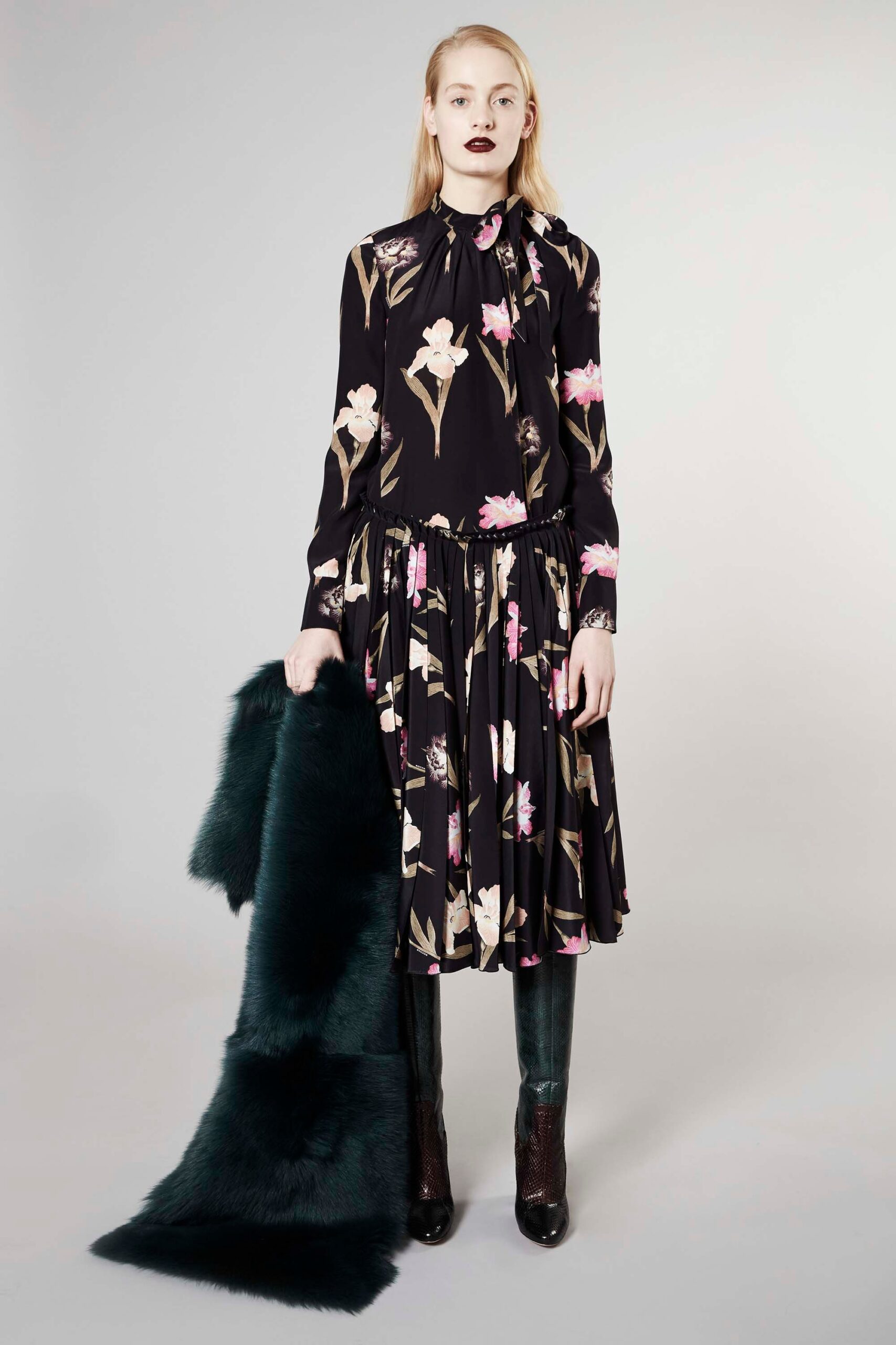 Rochas F/W 16 Look 27