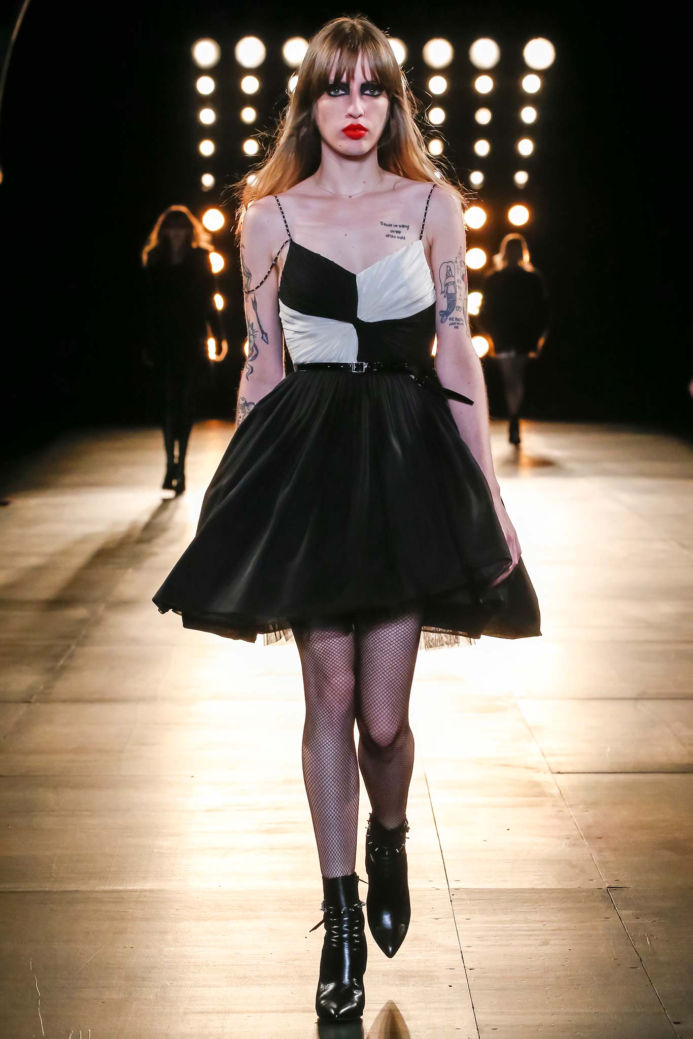 Saint Laurent F/W 15 Look 33