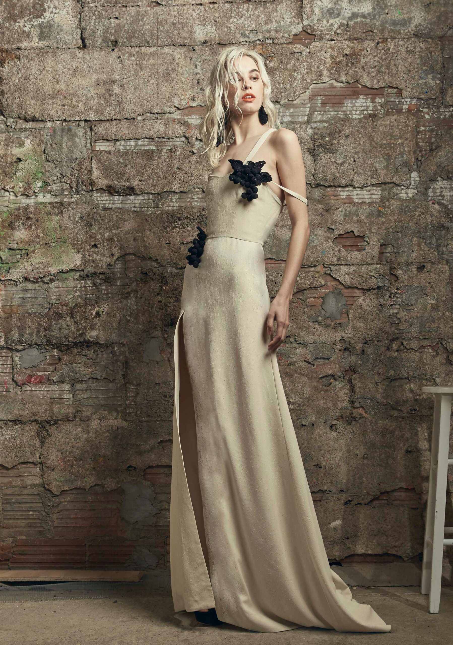 Rosie Assoulin Resort 17 Look 35