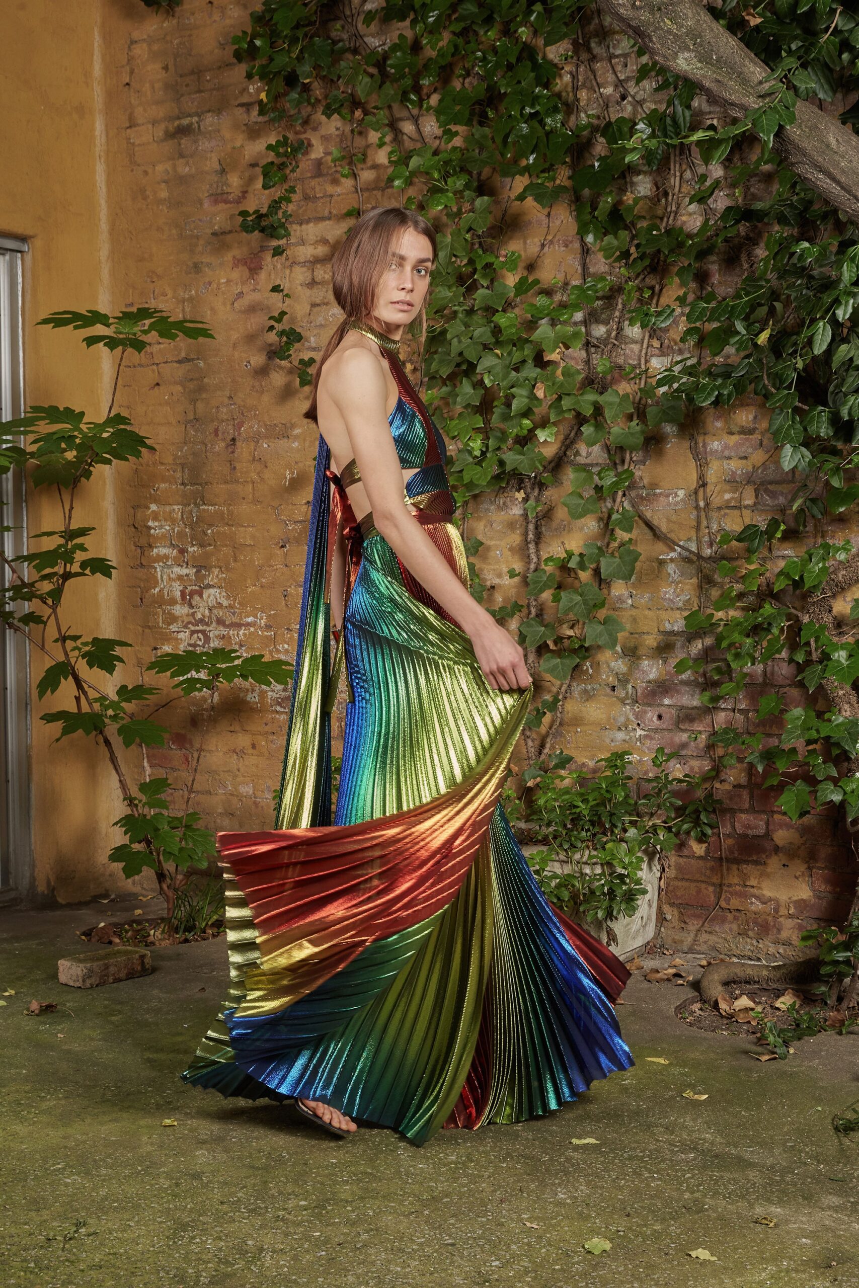 Rosie Assoulin Resort 18 Look 39