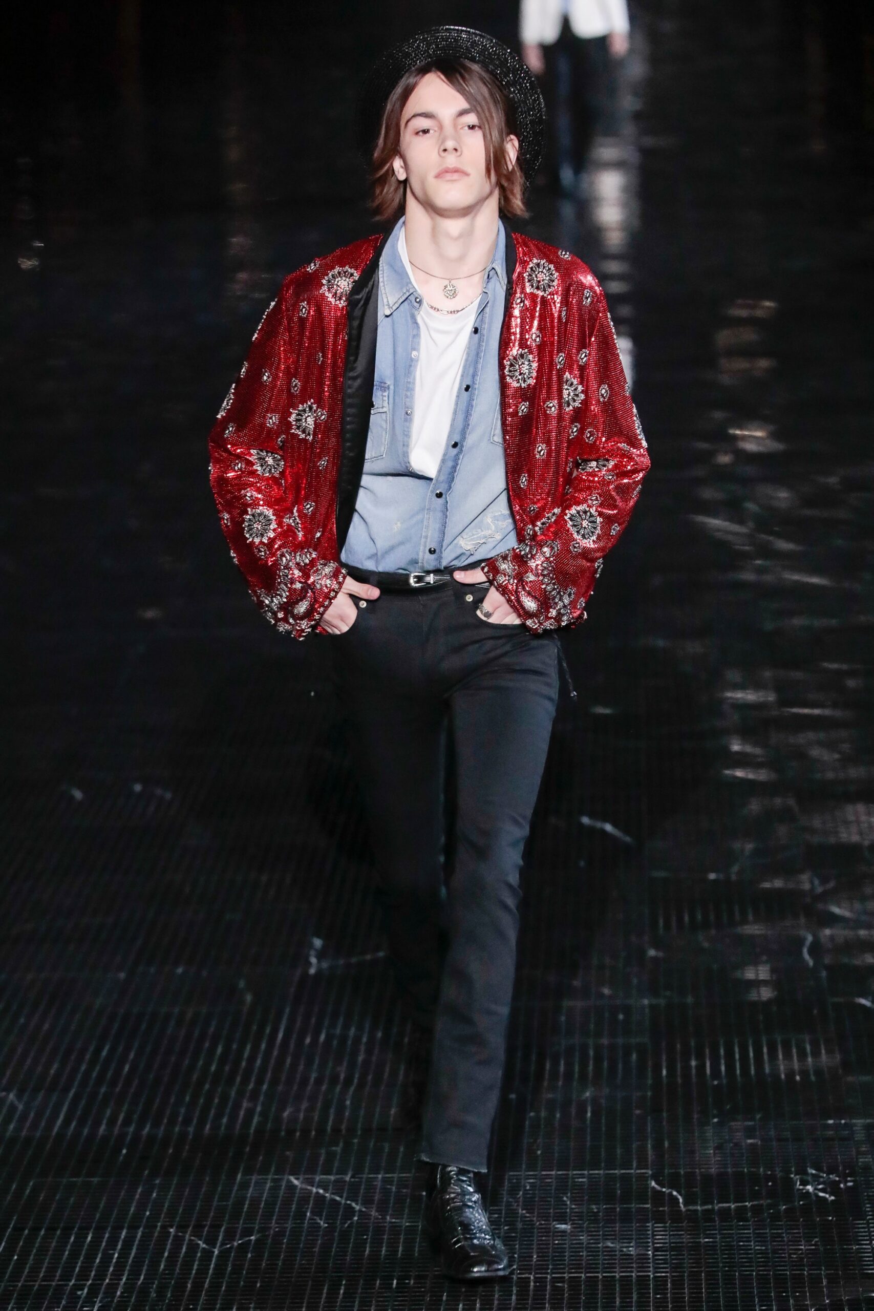 Saint Laurent S/S 19 Menswear Look 39