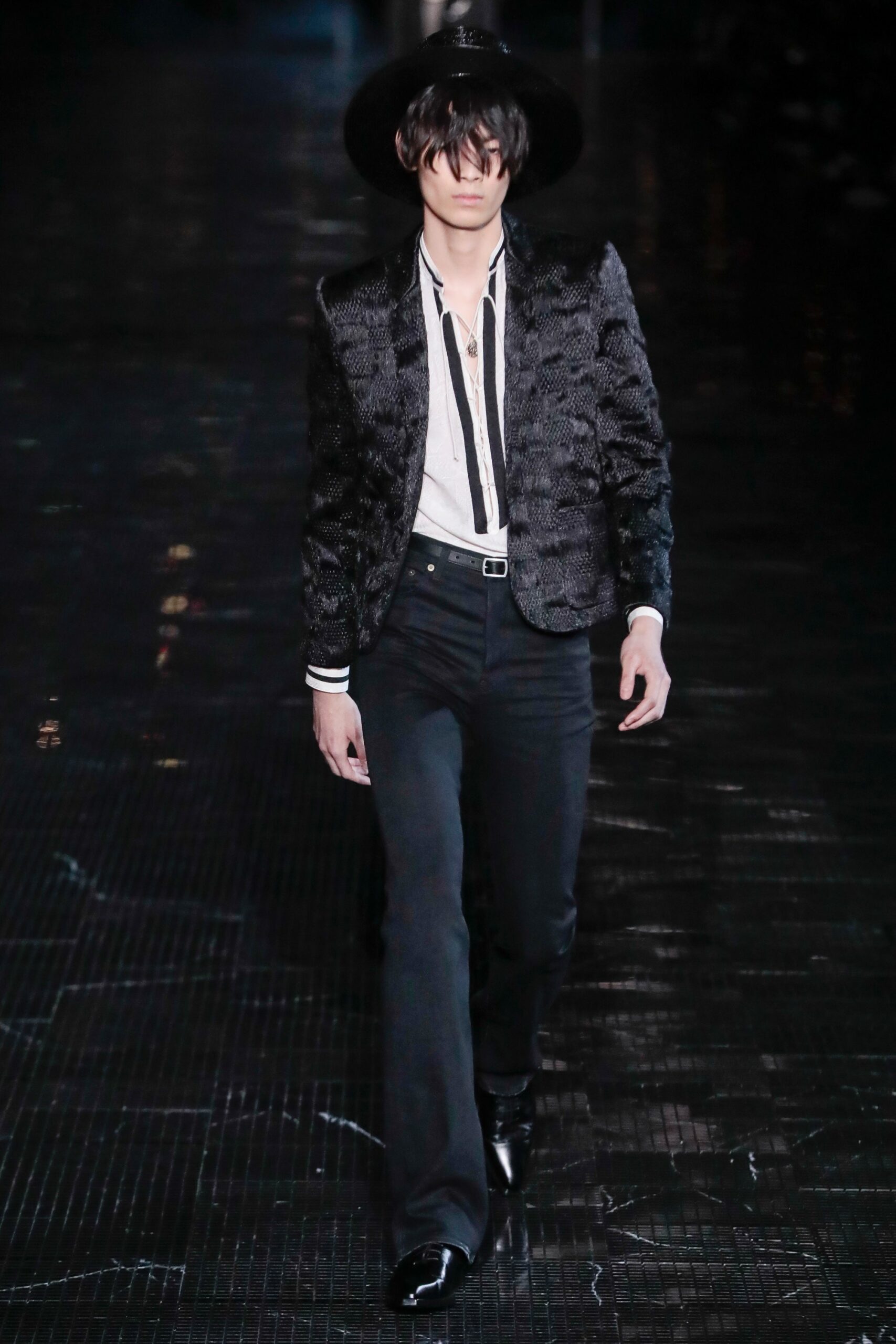 Saint Laurent S/S 19 Menswear Look 57
