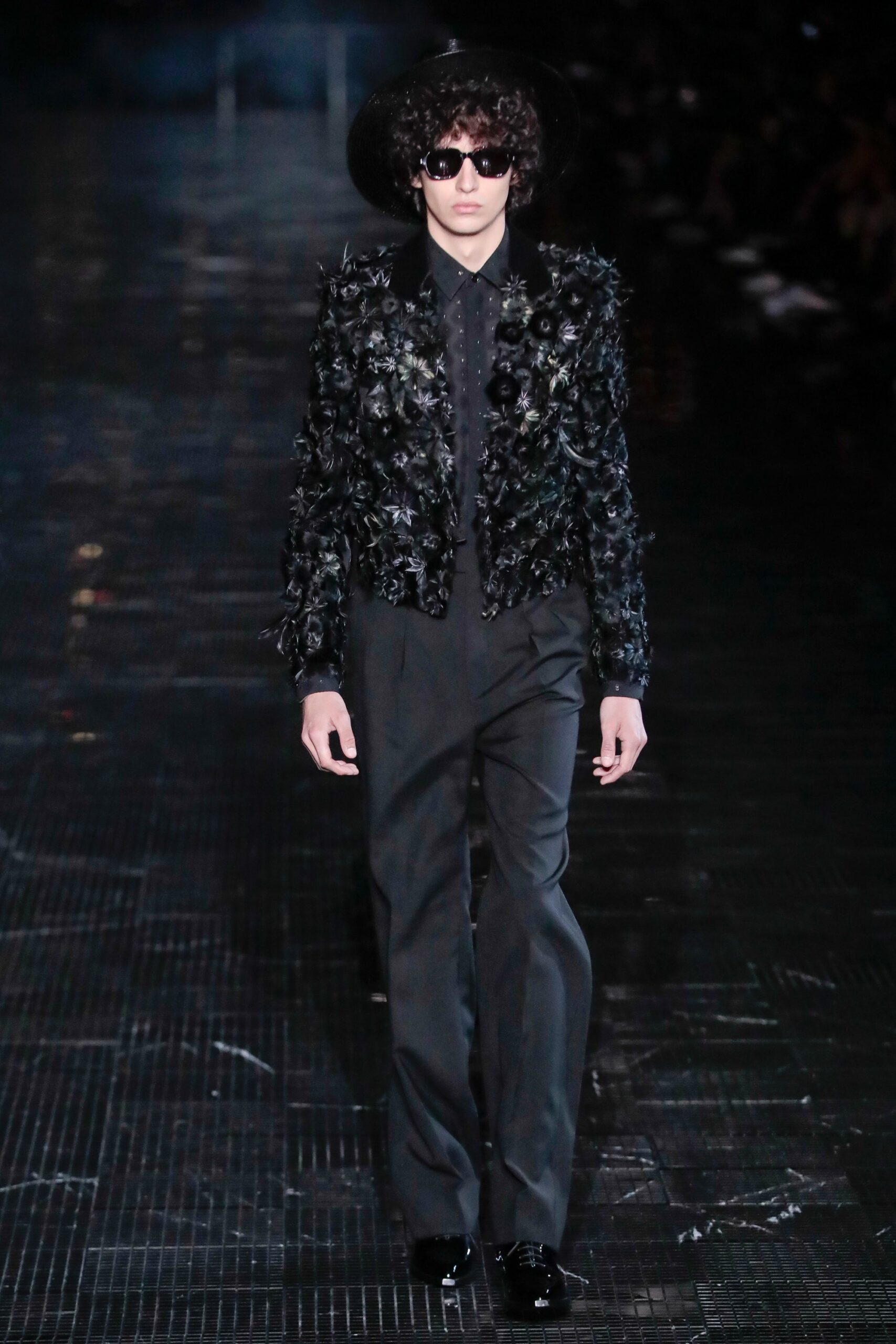 Saint Laurent S/S 19 Menswear Look 62