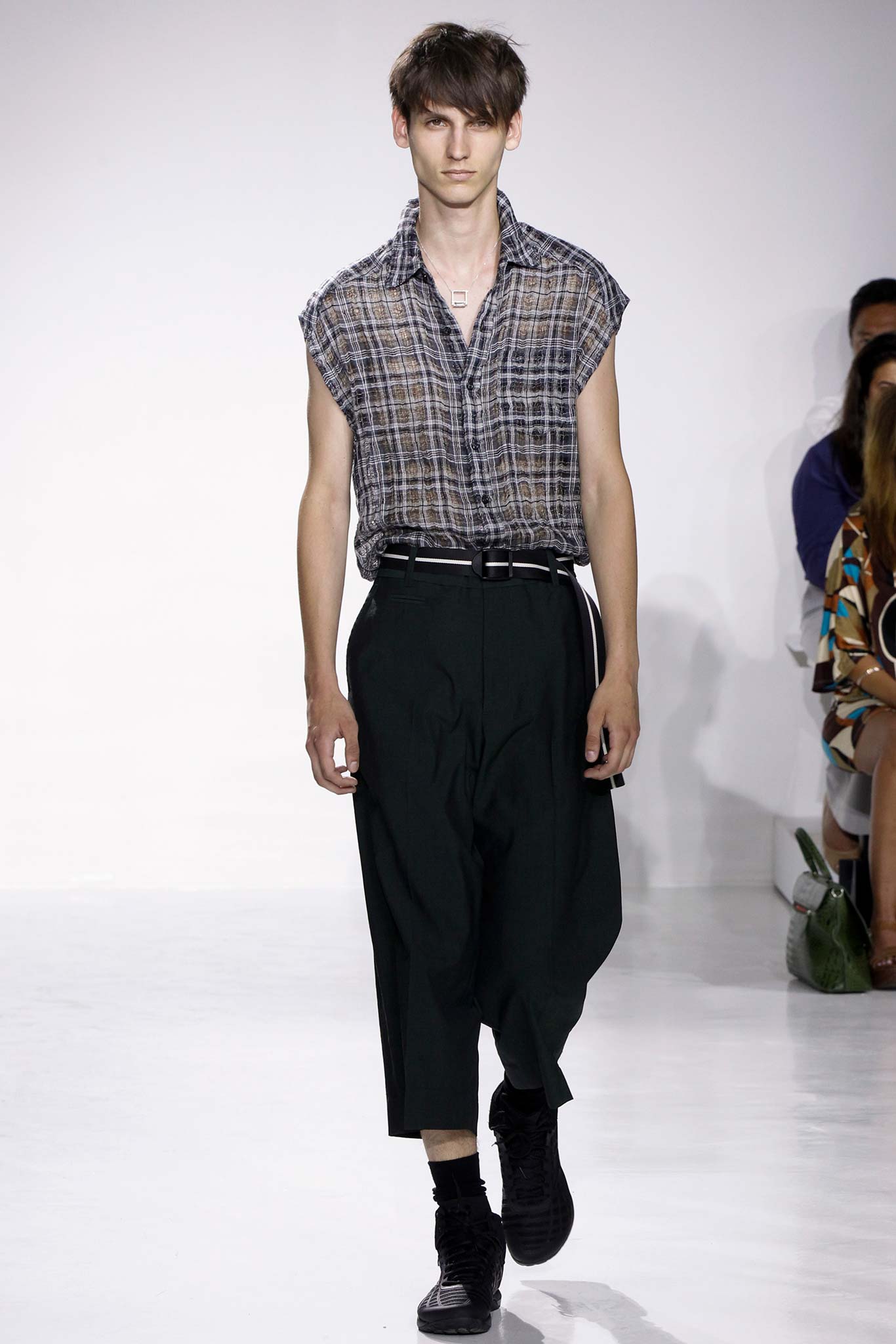 Richard Chai S/S 16 Menswear Look 23