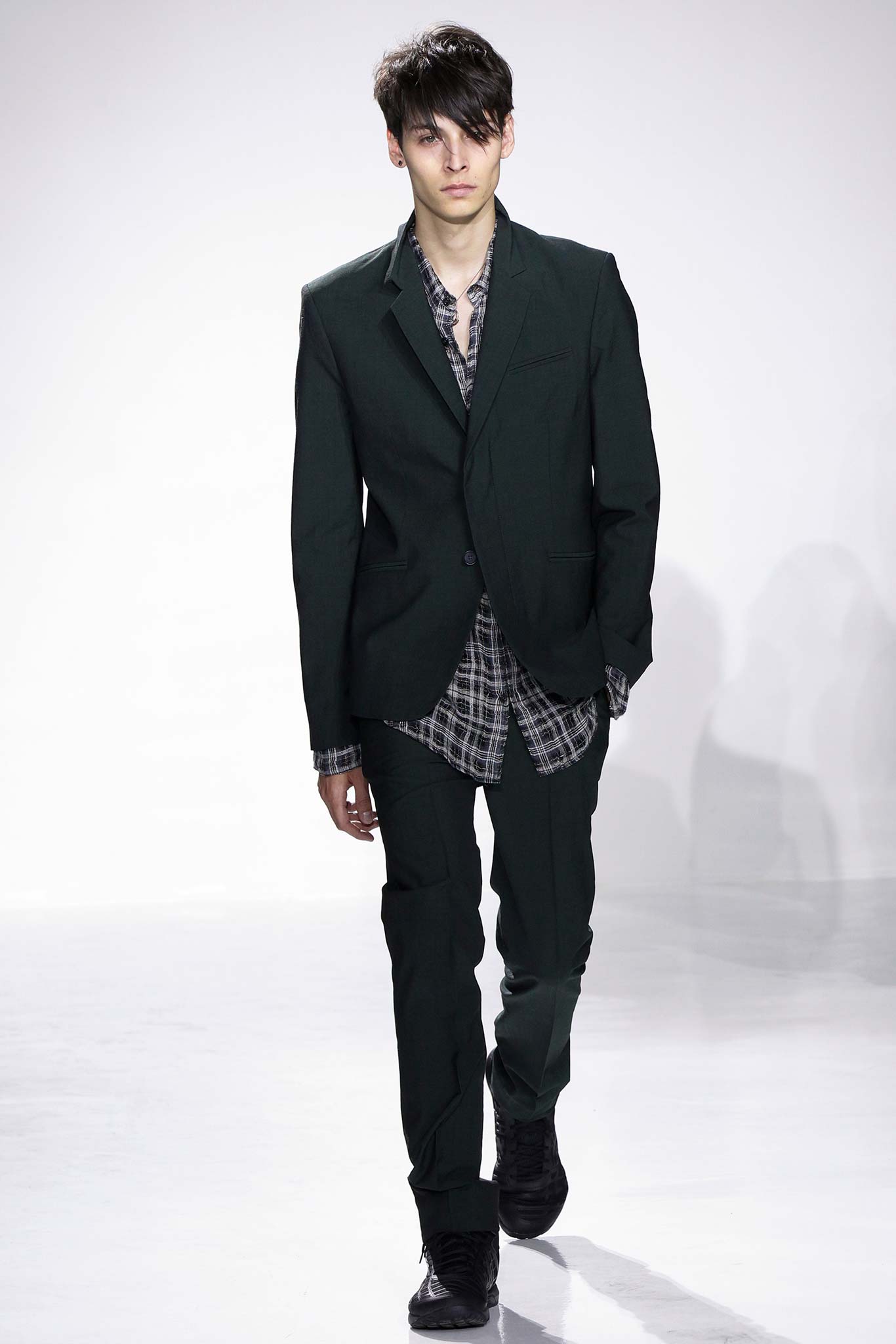 Richard Chai S/S 16 Menswear Look 24