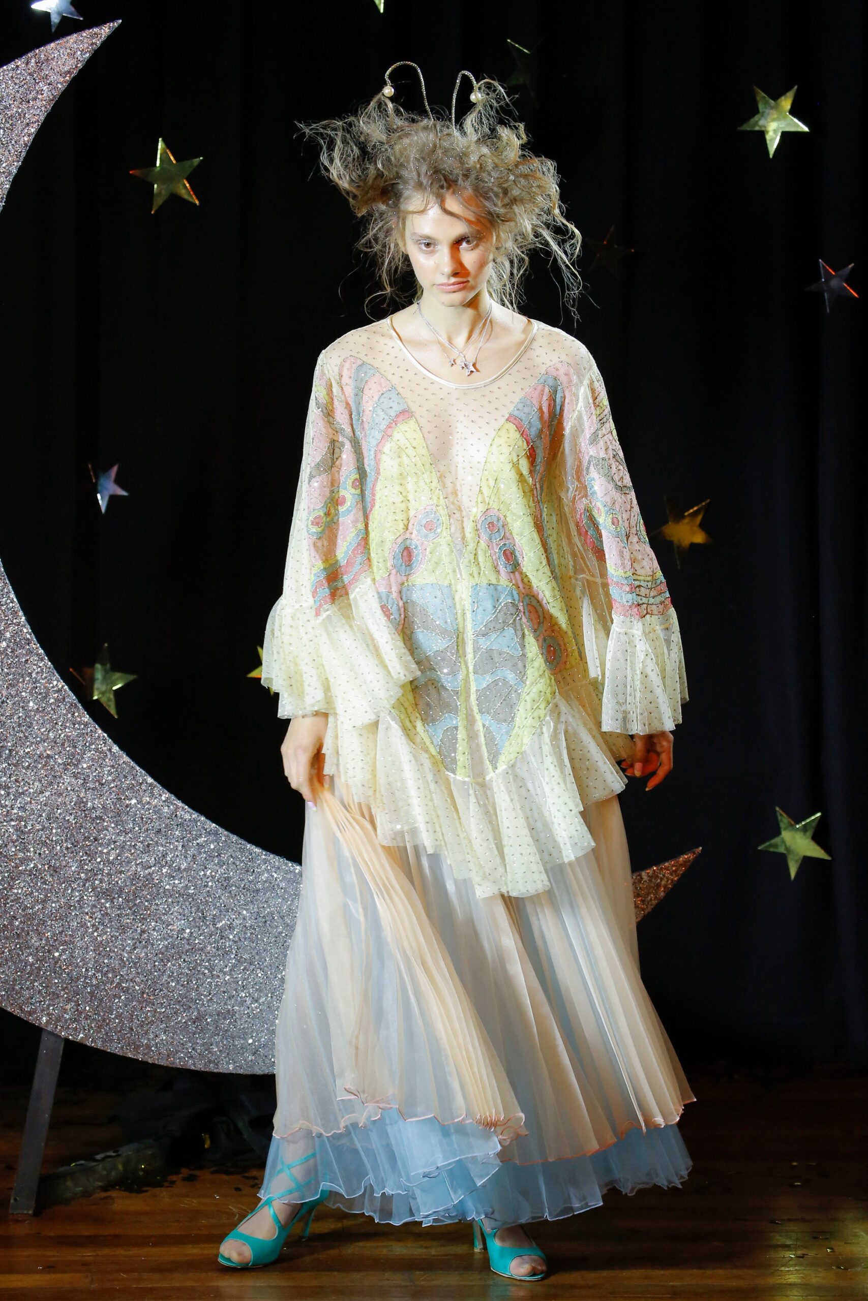 Romance Was Born Australia Resort 19 Look 16