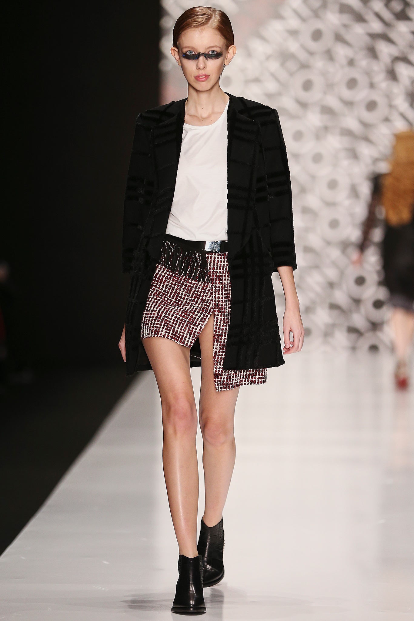Saint-Tokyo Russia F/W 15 Look 24