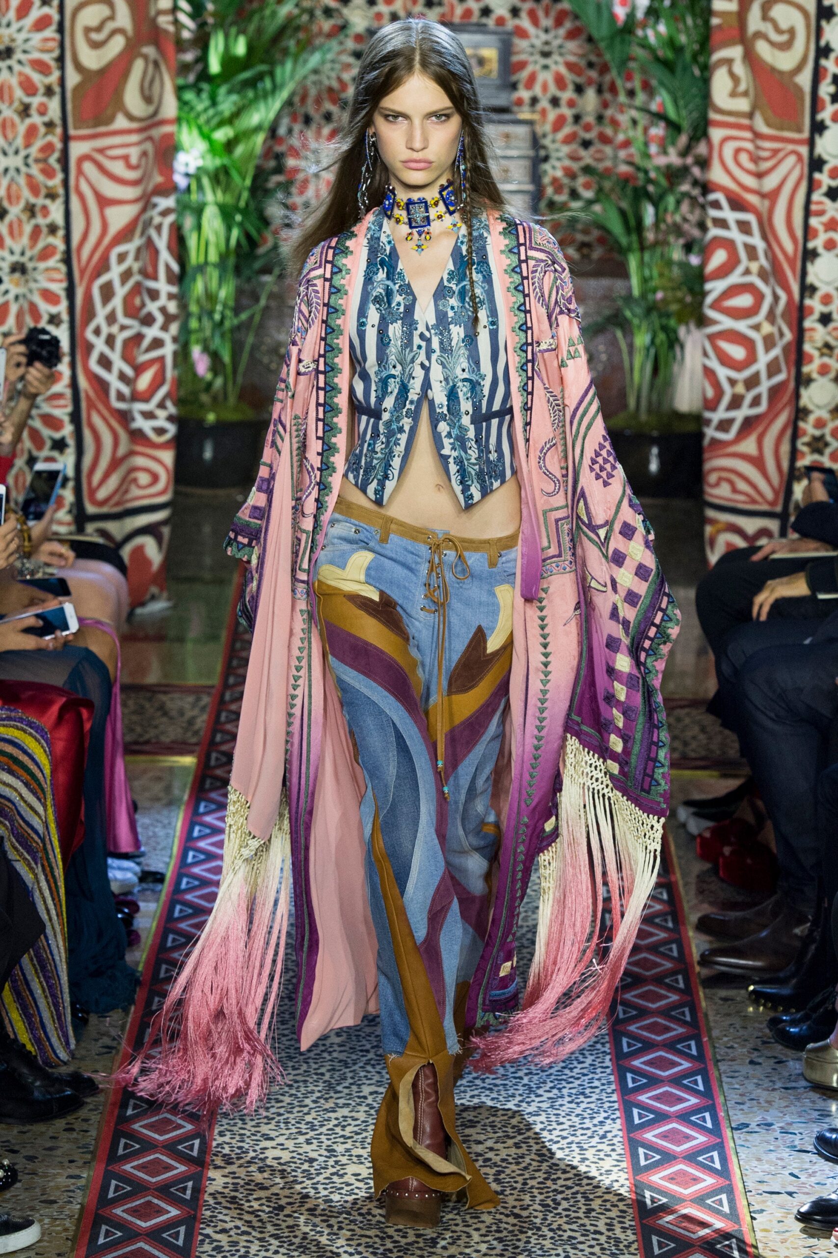 Roberto Cavalli Spring 2017 Ready-to-Wear