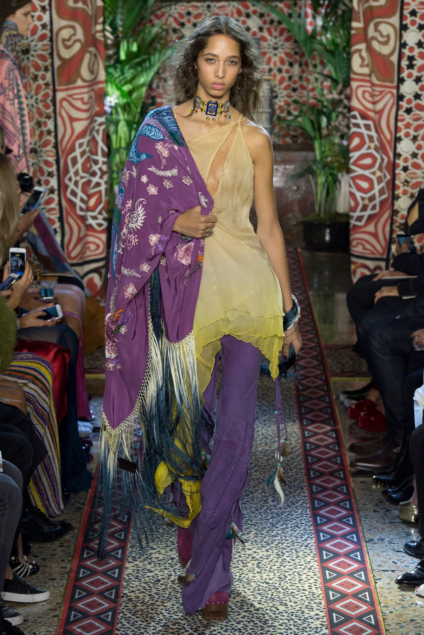 Roberto Cavalli S/S 17 Look 3