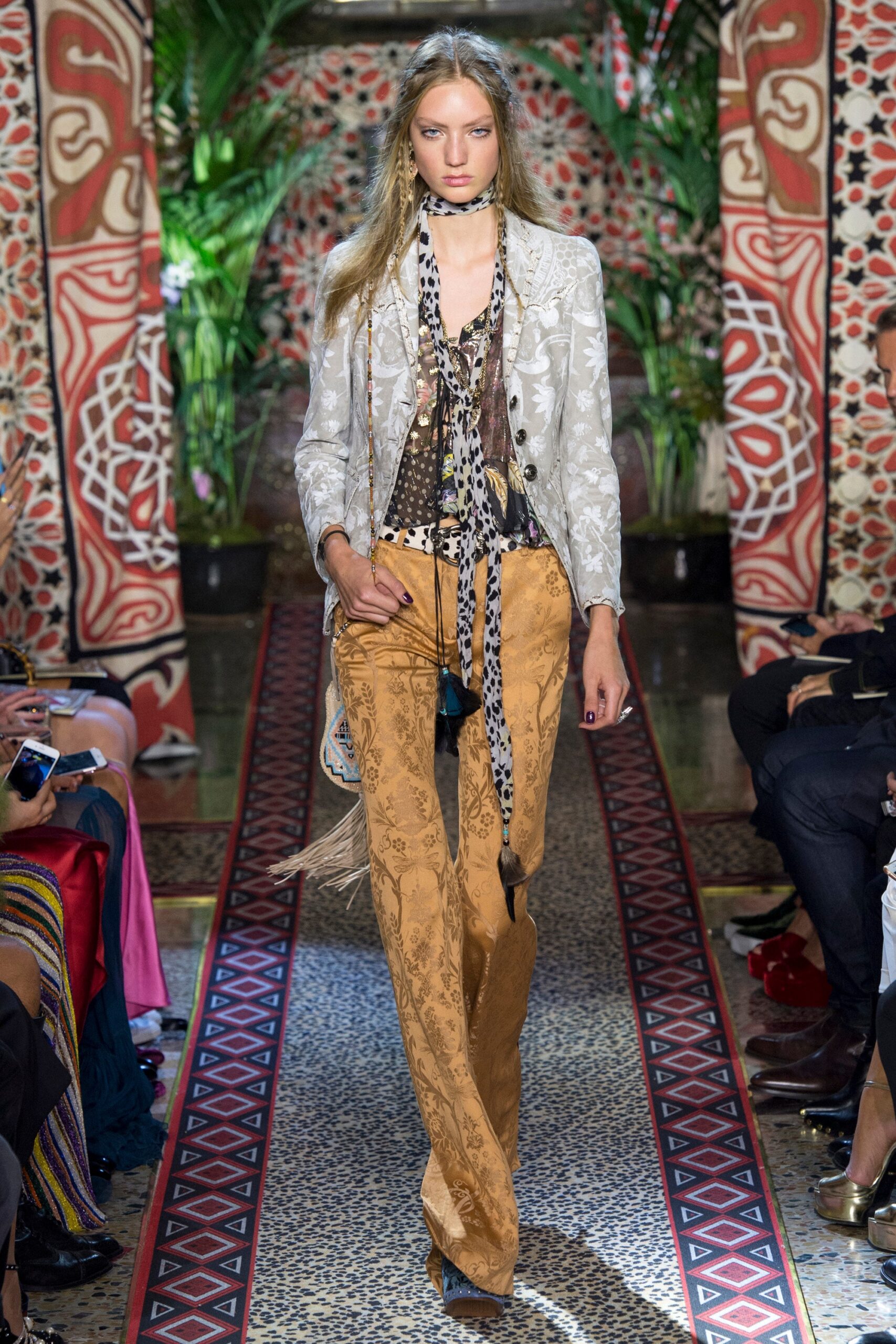 Roberto Cavalli S/S 17 Look 44