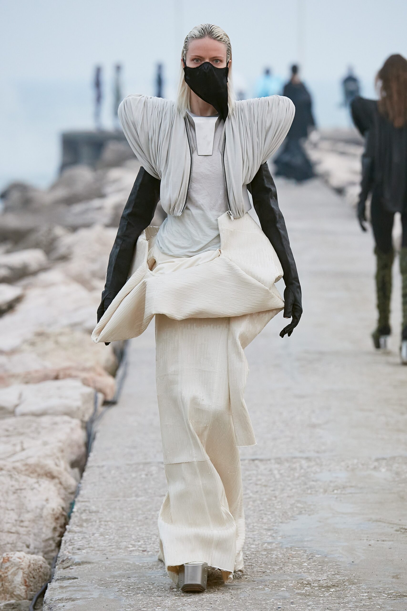 Rick Owens F/W 21 Look 28