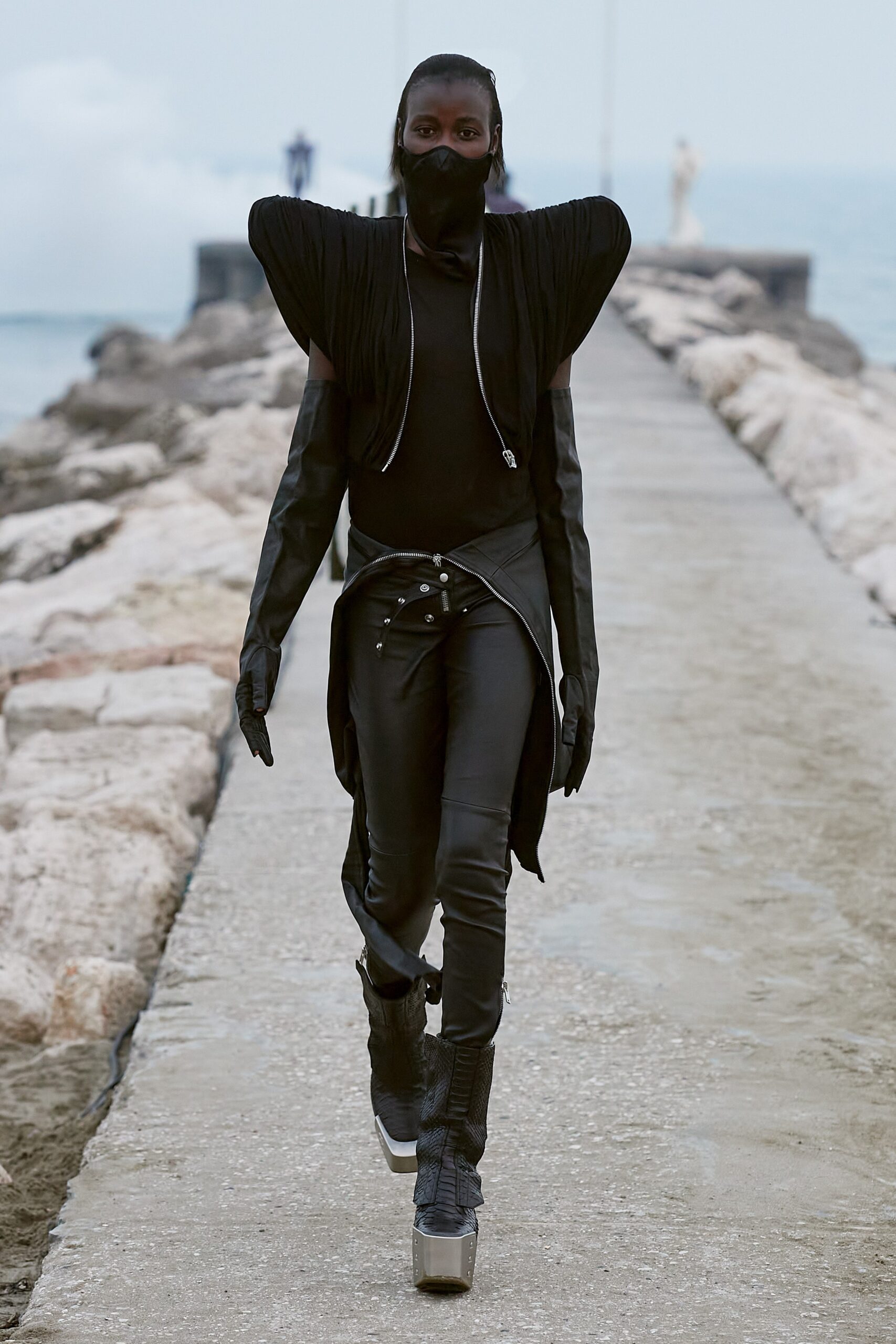Rick Owens F/W 21 Look 29
