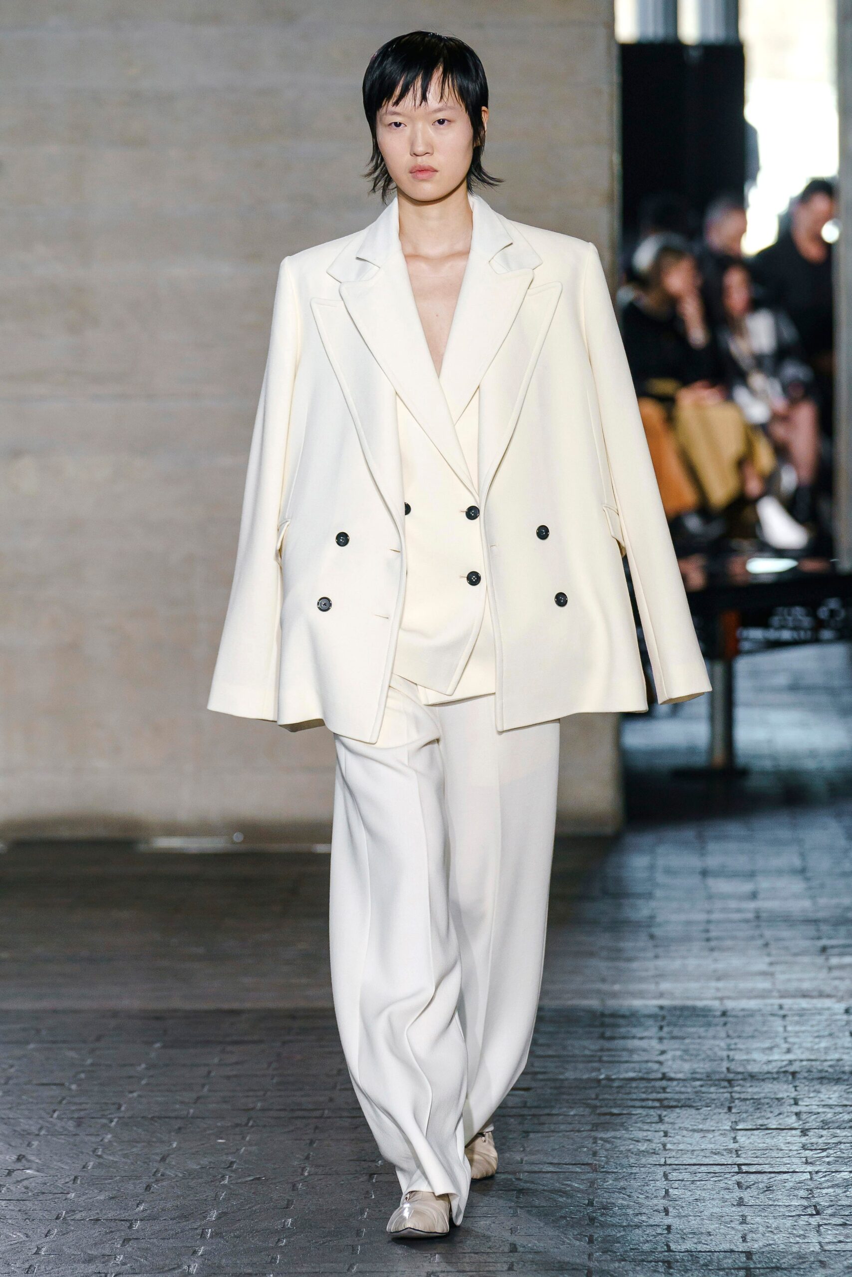 Roland Mouret F/W 19 Look 1