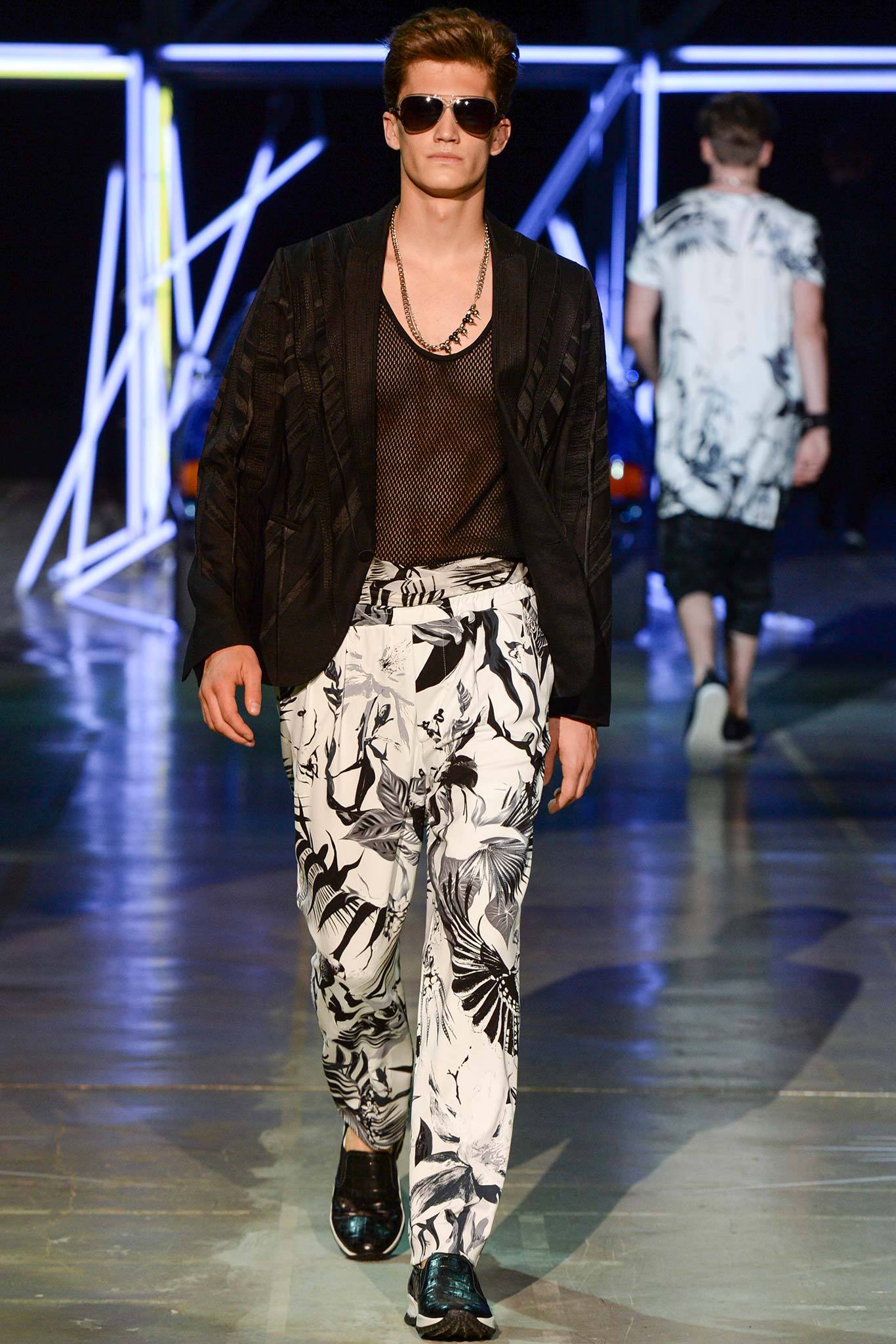 Roberto Cavalli S/S 15 Menswear Look 34