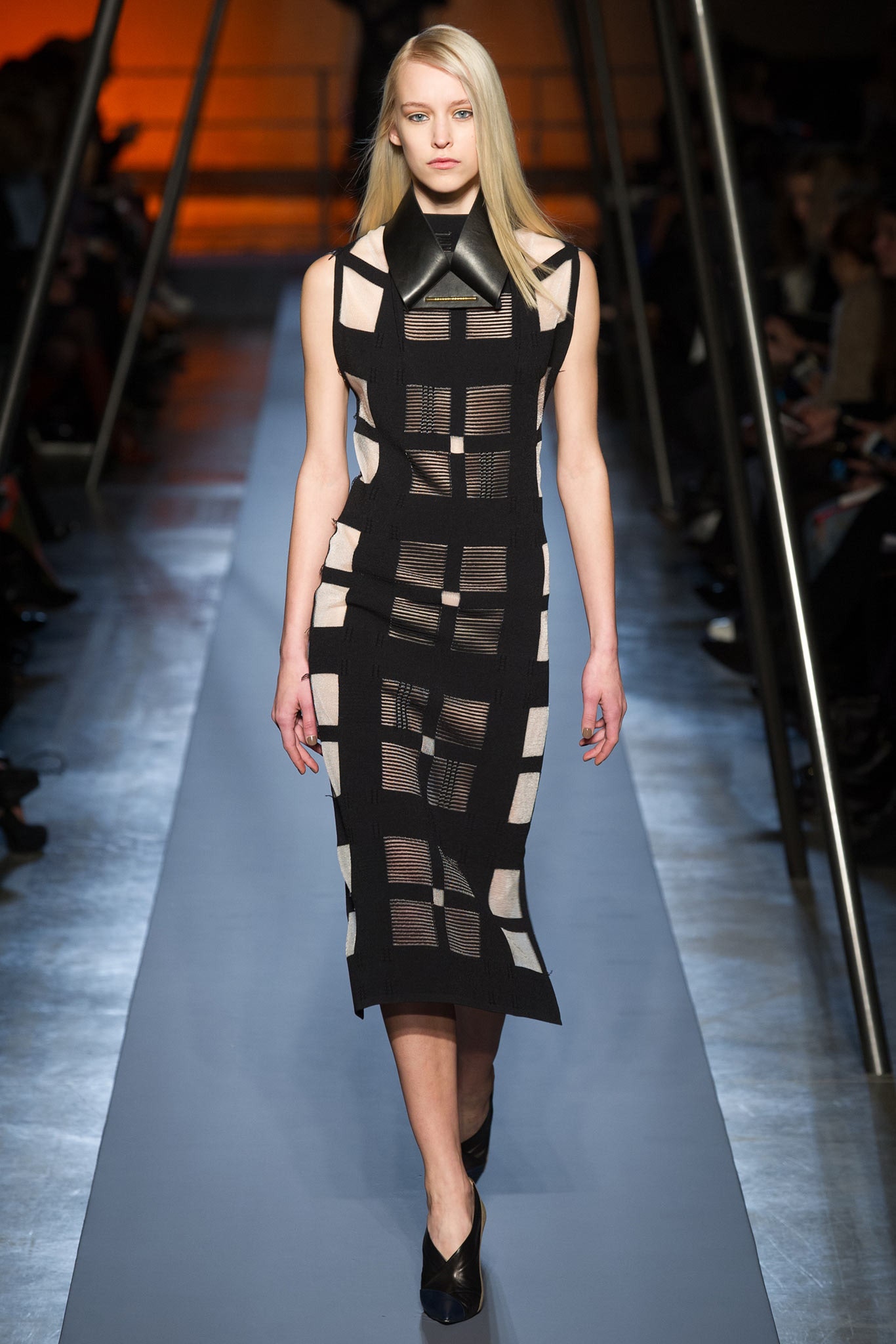 Roland Mouret F/W 14 Look 7