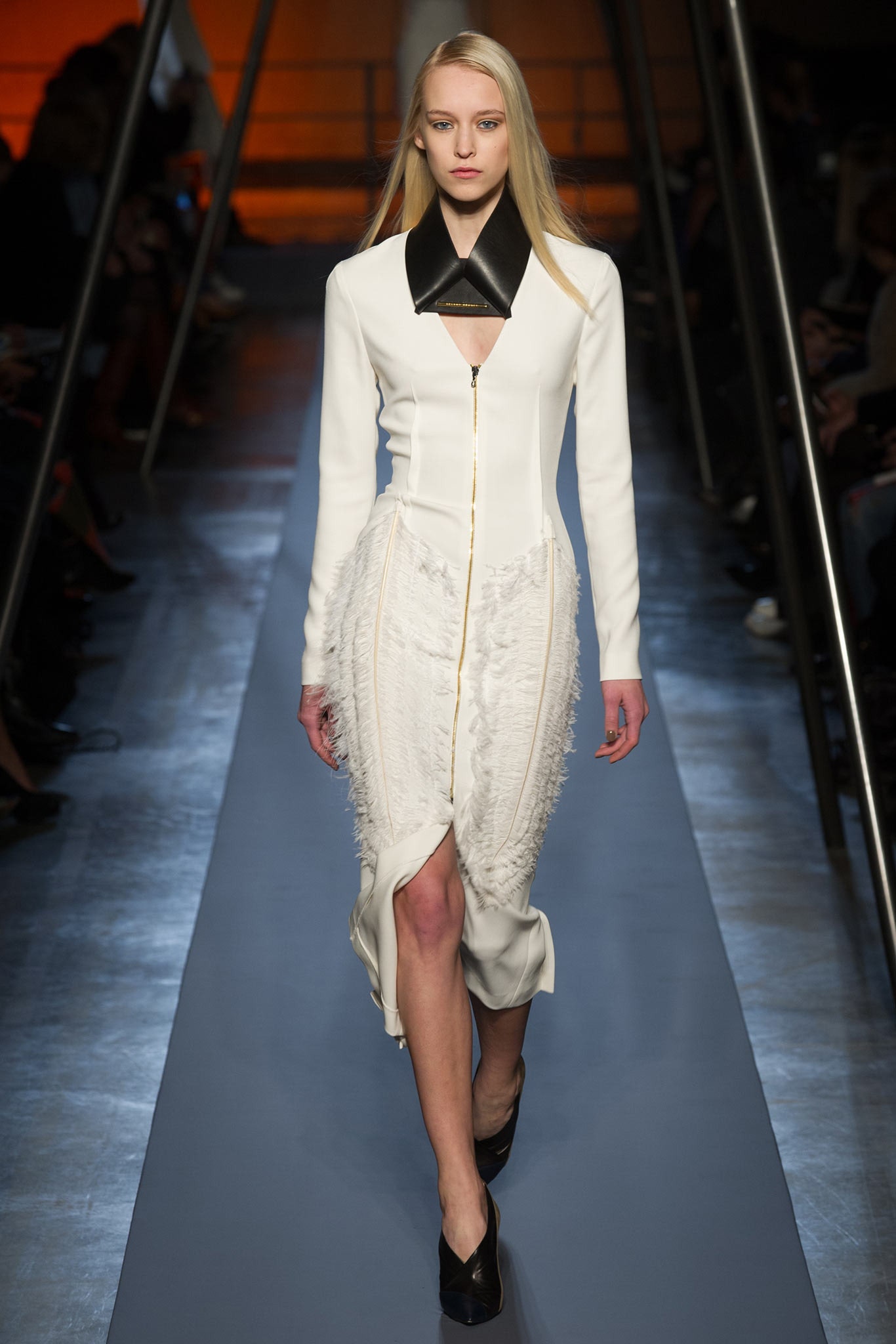 Roland Mouret F/W 14 Look 19