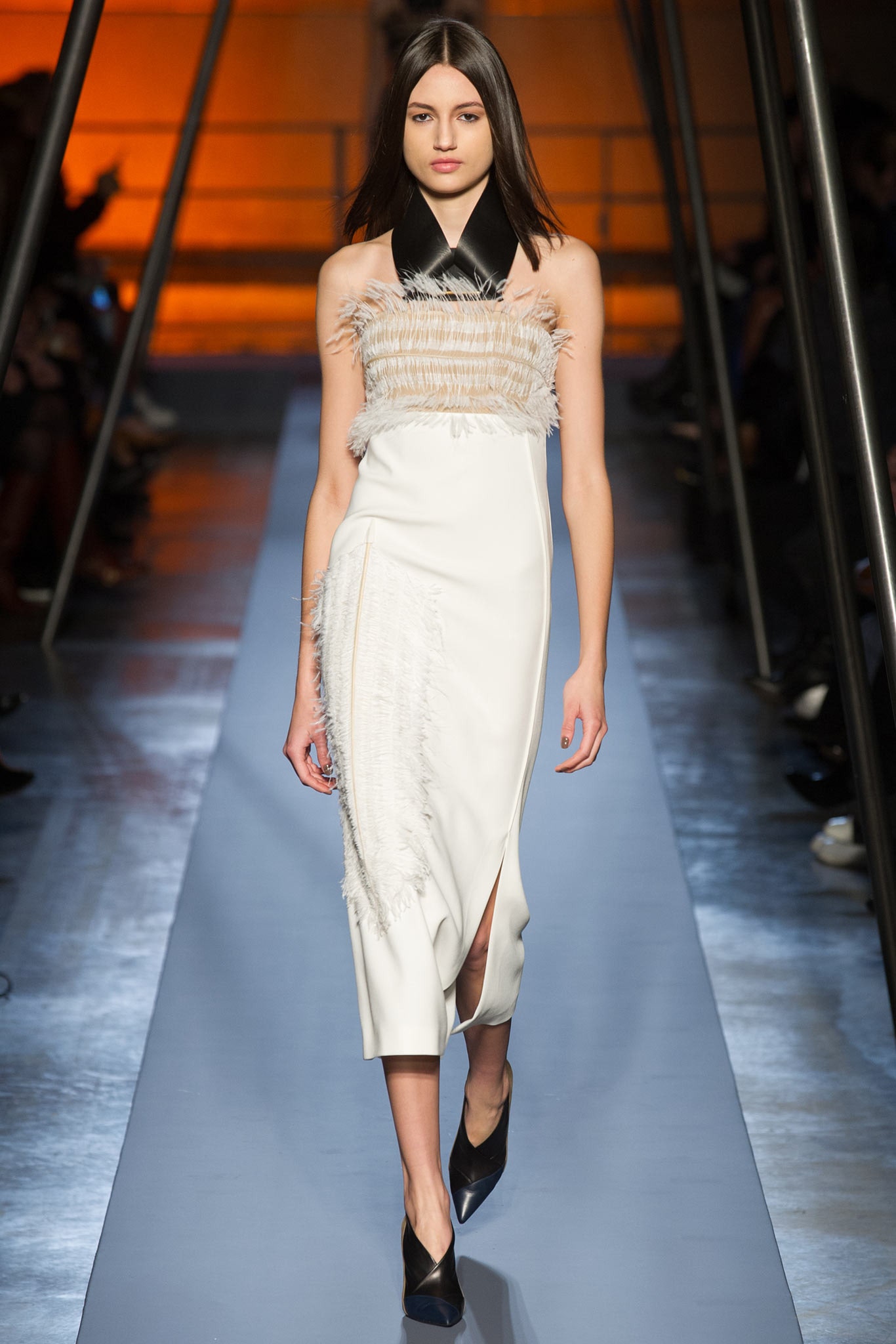 Roland Mouret F/W 14 Look 20