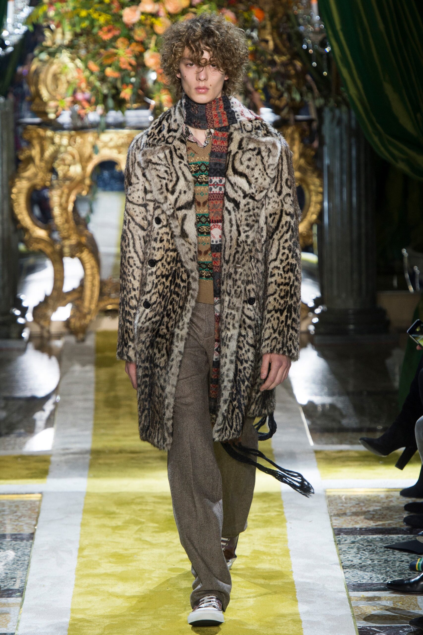 Roberto Cavalli F/W 16 Look 2