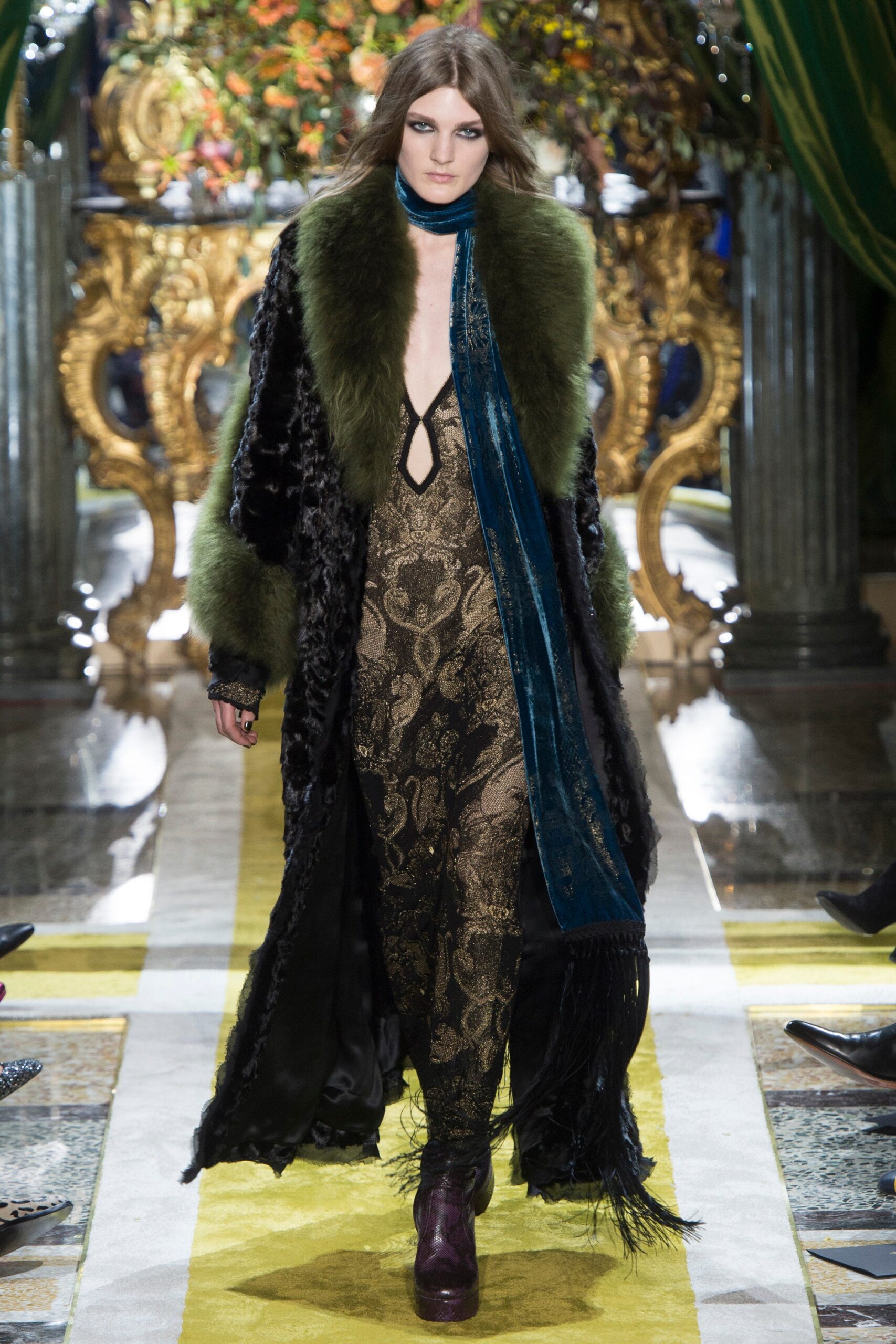 Roberto Cavalli F/W 16 Look 28