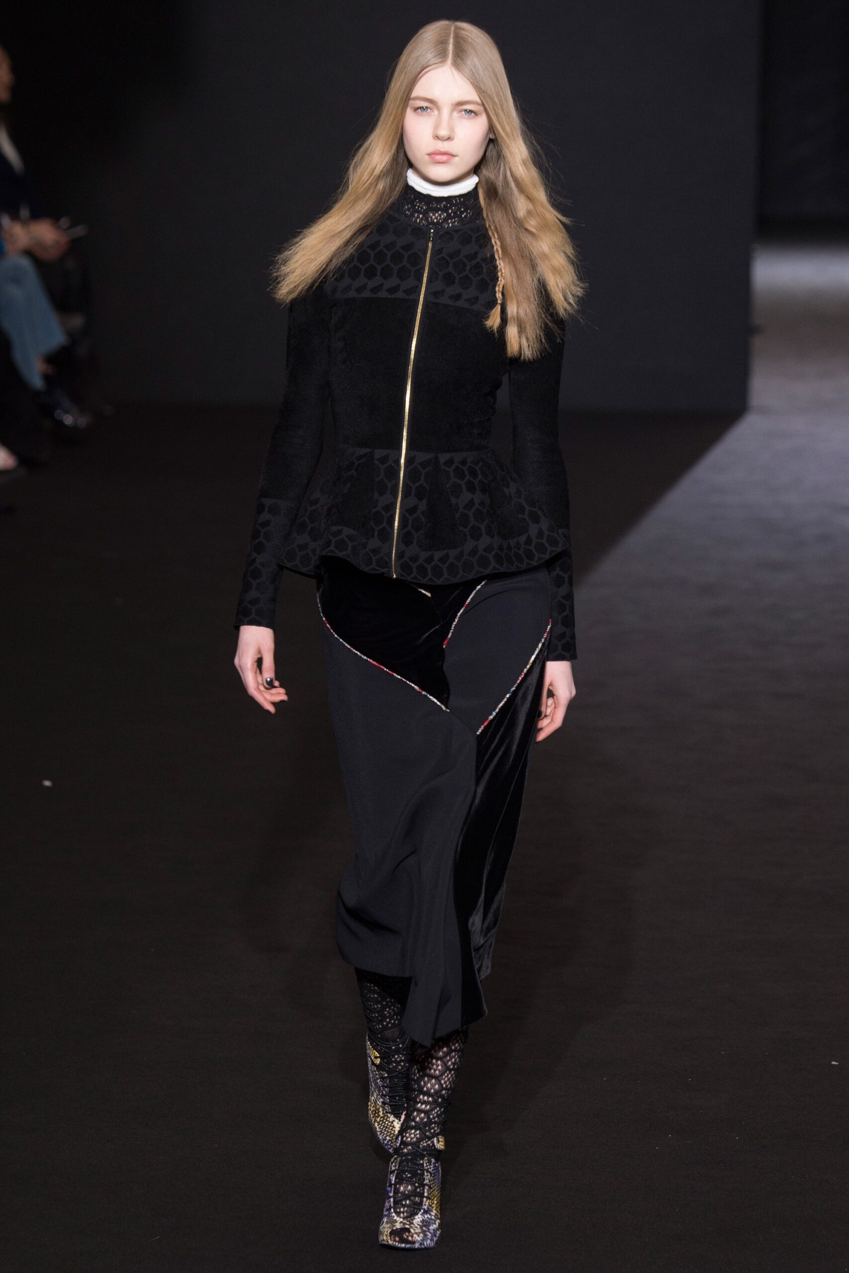 Roland Mouret F/W 16 Look 20